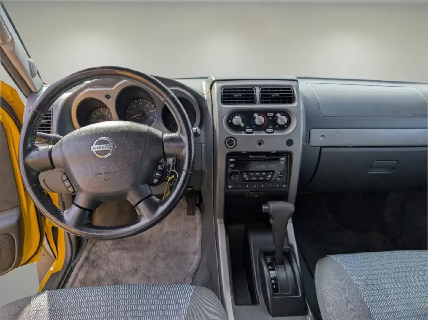 2002 Nissan Xterra SE (5N1ED28T32C) with an Other engine, located at 521 Old Farm Lane Rd, Prattville, AL, 36066, (334) 325-1505, 32.482460, -86.416367 - **Adventure Awaits with the 2002 Nissan Xterra SE at Gils Auto - Prattville!**<br /> <br /> If you're on the hunt for a dependable SUV that seamlessly blends rugged charm with everyday practicality, look no further than this 2002 Nissan Xterra SE. Perfect for weekend adventures, family road trips, o - Photo#12
