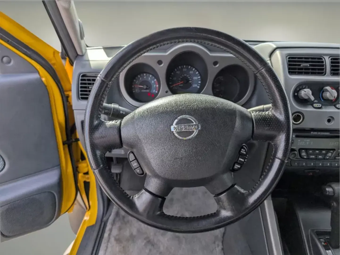 2002 Nissan Xterra SE (5N1ED28T32C) with an Other engine, located at 521 Old Farm Lane Rd, Prattville, AL, 36066, (334) 325-1505, 32.482460, -86.416367 - **Adventure Awaits with the 2002 Nissan Xterra SE at Gils Auto - Prattville!**<br /> <br /> If you're on the hunt for a dependable SUV that seamlessly blends rugged charm with everyday practicality, look no further than this 2002 Nissan Xterra SE. Perfect for weekend adventures, family road trips, o - Photo#14