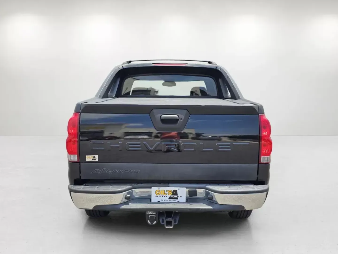 2004 /Dark Charcoal Chevrolet Avalanche Z66 (3GNEC12T44G) with an Other engine, located at 521 Old Farm Lane Rd, Prattville, AL, 36066, (334) 325-1505, 32.482460, -86.416367 - **Experience Adventure and Comfort with the 2004 Chevrolet Avalanche Z66 at Gils Auto!**<br /> <br /> Are you seeking a versatile vehicle that can accommodate your growing family's needs while also being an adventurous companion for weekend getaways? Look no further than the stunning **2004 Chevrole - Photo#5