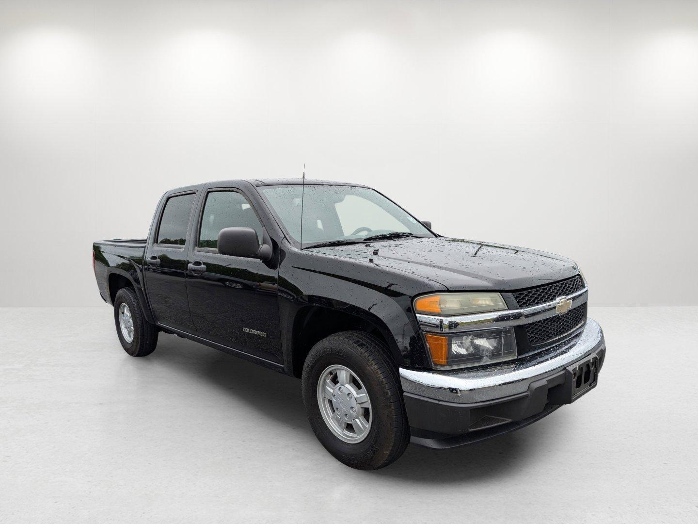 2004 /Very Dark Pewter Chevrolet Colorado (1GCCS136148) with an Gas I5 3.5L/211 engine, 4-Speed Automatic w/OD transmission, located at 3959 U.S. 80 W, Phenix City, AL, 36870, (334) 297-4885, 32.469296, -85.135185 - 2004 Chevrolet Colorado - Photo#3
