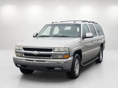 2004 Chevrolet Suburban LT