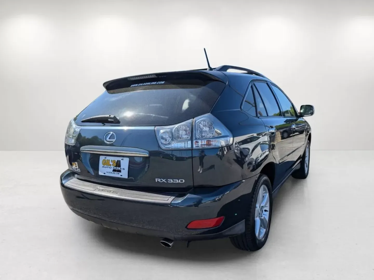 2004 Lexus RX 330 (JTJGA31U940) with an Other engine, located at 7000 Northlake Connector, Columbus, GA, 31904, (706) 987-8085, 32.524975, -84.978134 - **Discover the Perfect SUV for Your Next Adventure!** <br /> <br /> Are you in search of a reliable and stylish SUV that can elevate your daily commute, weekend getaways, or family outings? Look no further than this stunning 2004 Lexus RX 330, available now at Gils Auto in Opelika, AL. This versatil - Photo#4
