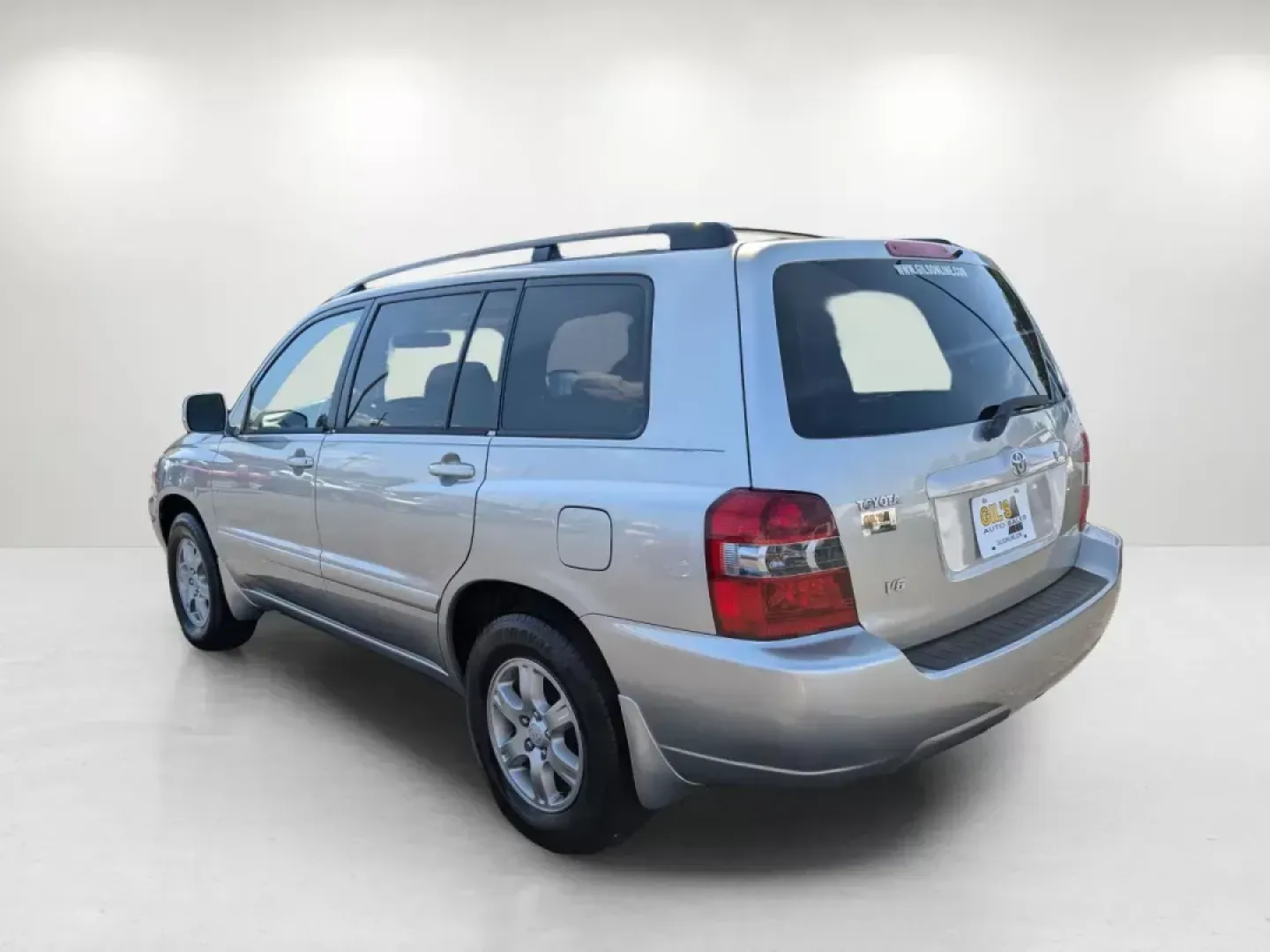 2004 Toyota Highlander (JTEGP21A740) with an Gas V6 3.3L/201 engine, 5-Speed Automatic transmission, located at 3959 U.S. 80 W, Phenix City, AL, 36870, (334) 297-4885, 32.469296, -85.135185 - 2004 Toyota Highlander - Photo#7