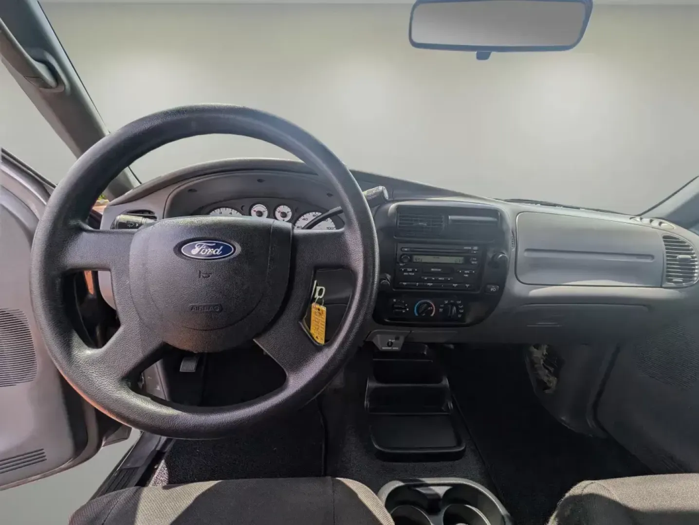 2005 Ford Ranger Edge (1FTYR10UX5P) with an Gas V6 3.0L/182 engine, located at 3959 U.S. 80 W, Phenix City, AL, 36870, (334) 297-4885, 32.469296, -85.135185 - **Discover Your Next Adventure with the 2005 Ford Ranger Edge at Gils Auto!**<br /> <br /> Are you searching for the perfect vehicle to handle your weekend getaways, daily commutes, or family errands? Look no further! This 2005 Ford Ranger Edge, available at Gils Auto in Phenix City, AL, is not just - Photo#12