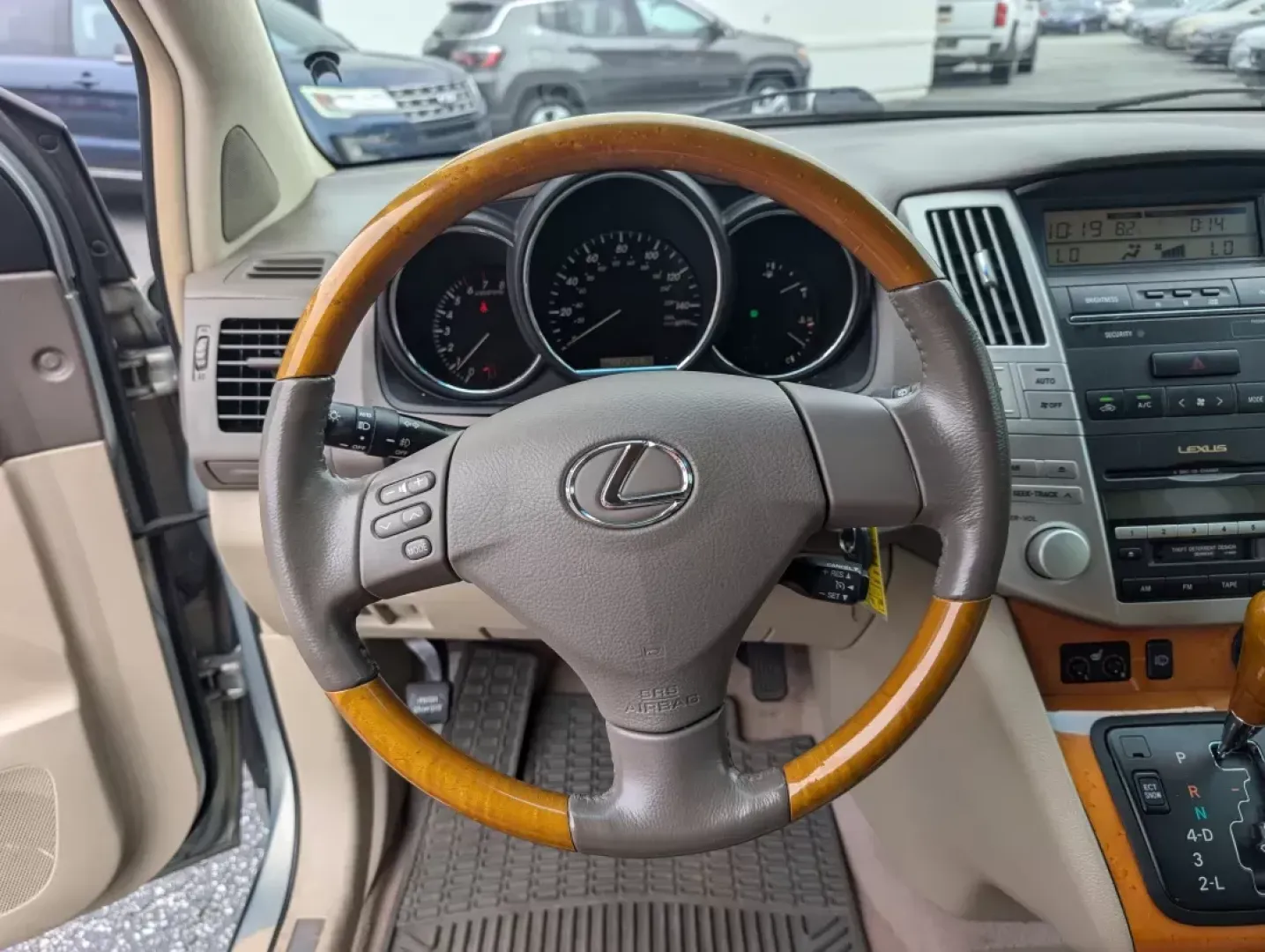 2005 Lexus RX 330 (2T2HA31U45C) with an Other engine, located at 3959 U.S. 80 W, Phenix City, AL, 36870, (334) 297-4885, 32.469296, -85.135185 - **Experience the Freedom of Adventure with This 2005 Lexus RX 330 at Gils Auto!**<br /> <br /> Are you ready to elevate your driving experience and embark on new adventures? Whether you're navigating the bustling streets of Phenix City or heading out for a weekend getaway, the 2005 Lexus RX 330 is y - Photo#15