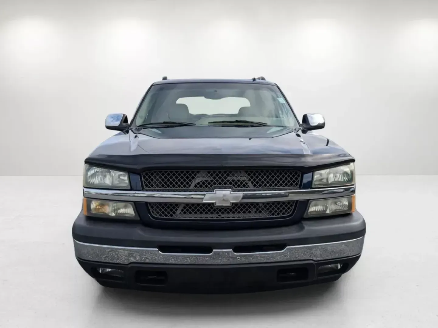 2006 /Tan/Neutral Chevrolet Avalanche LS (3GNEC12Z36G) with an Other engine, located at 7000 Northlake Connector, Columbus, GA, 31904, (706) 987-8085, 32.524975, -84.978134 - Rev up your lifestyle with the perfect vehicle for both work and play! At Gils Auto - Columbus #2, located at 7000 Northlake Connector, Columbus, GA 31904, we proudly offer a 2006 Chevrolet Avalanche LS, ideal for those who crave adventure without sacrificing daily practicality. Whether you're navig - Photo#1