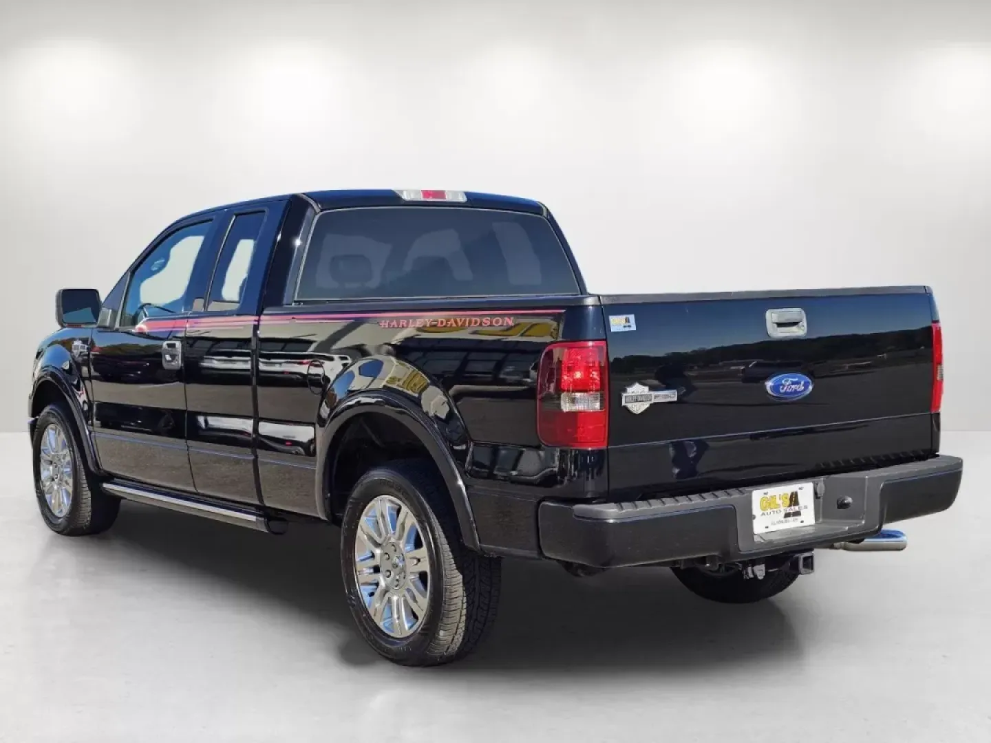 2006 Ford F-150 Harley-Davidson (1FTRX12526F) with an Other engine, located at 521 Old Farm Lane Rd, Prattville, AL, 36066, (334) 325-1505, 32.482460, -86.416367 - **Unleash Your Adventures with the 2006 Ford F-150 Extended Cab Pickup from Gils Auto - Prattville!**<br /> <br /> Are you ready to elevate your outdoor adventures or enhance your daily commute? The 2006 Ford F-150 Extended Cab Pickup is more than just a vehicle; it's your ticket to freedom and flex - Photo#7