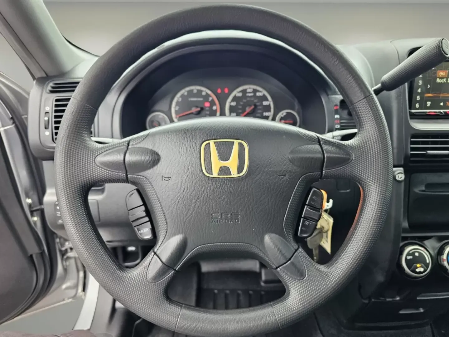 2006 Honda CR-V EX (JHLRD68836C) with an Other engine, located at 804 22nd Ave, Phenix City, AL, 36870, (334) 297-1860, 32.484749, -85.024475 - **Adventure Awaits: Your Ideal SUV for Family Outings and Weekend Getaways!**<br /> <br /> Ready to embark on your next adventure? Meet the 2006 Honda CR-V EX, an SUV that perfectly balances comfort, space, and efficiency-making it an ideal choice for growing families or anyone looking to enjoy life - Photo#11