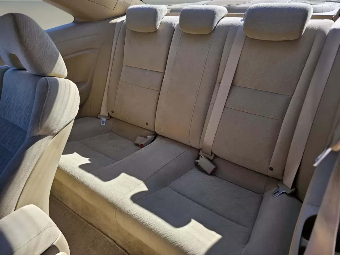 2006 Honda Civic Cpe EX (2HGFG12826H) with an Other engine, located at 1430 Gateway Drive, Opelika, AL, 36801, (334) 239-0944, 32.637871, -85.409790 - Unlock the freedom of the open road and elevate your everyday adventures with this remarkable 2006 Honda Civic Coupe, now available at Gils Auto in Prattville, AL. This stylish and efficient vehicle is perfect for budget-conscious buyers who crave reliability and a dash of sportiness in their daily - Photo#14