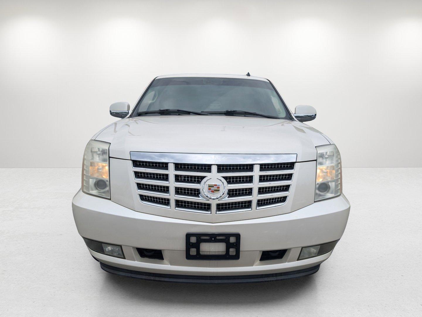 2007 /Cocoa/Cashmere Cadillac Escalade (1GYEC63827R) with an Gas V8 6.2L/378 engine, 6-Speed HD Automatic w/OD transmission, located at 5115 14th Ave., Columbus, GA, 31904, (706) 323-0345, 32.511494, -84.971046 - 2007 Cadillac Escalade - Photo#1