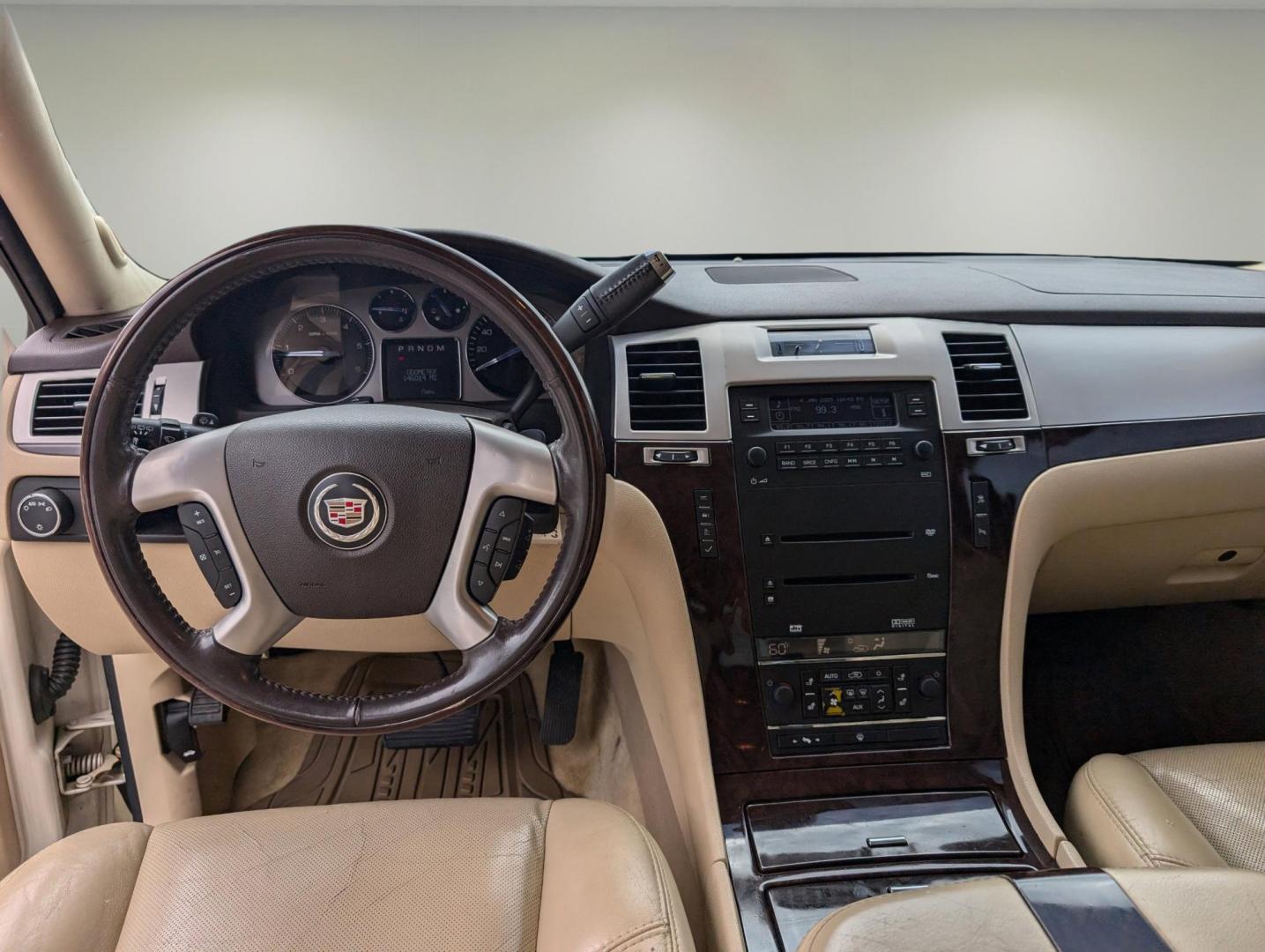 2007 /Cocoa/Cashmere Cadillac Escalade (1GYEC63827R) with an Gas V8 6.2L/378 engine, 6-Speed HD Automatic w/OD transmission, located at 5115 14th Ave., Columbus, GA, 31904, (706) 323-0345, 32.511494, -84.971046 - 2007 Cadillac Escalade - Photo#12