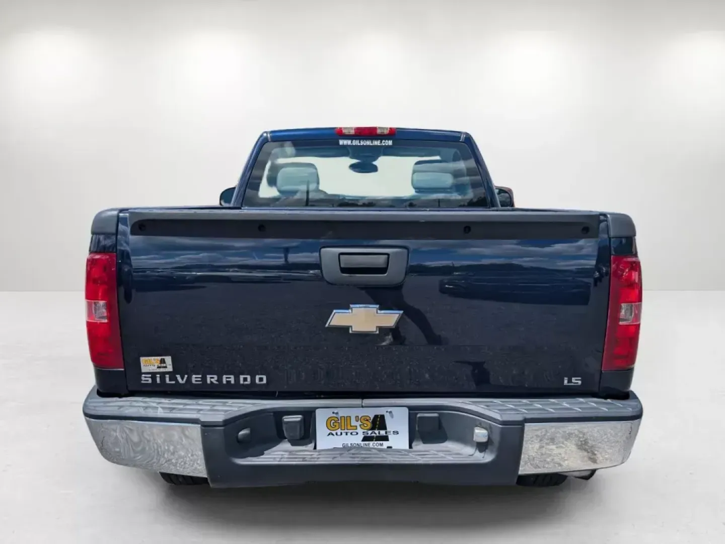 2007 /Dark Titanium Chevrolet Silverado 1500 Work Truck (1GCEC14X67Z) with an Gas V6 4.3L/262 engine, 4-Speed Automatic w/OD transmission, located at 7000 Northlake Connector, Columbus, GA, 31904, (706) 987-8085, 32.524975, -84.978134 - 2007 Chevrolet Silverado 1500 Work Truck - Photo#5