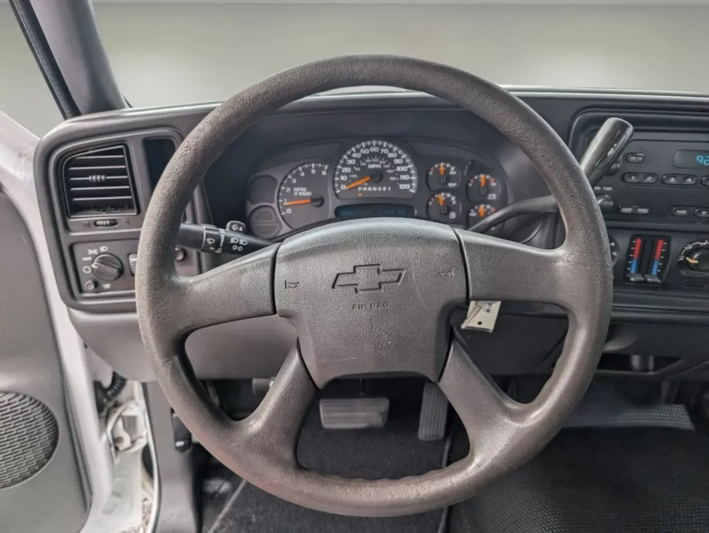 2007 /Dark Charcoal Chevrolet Silverado 1500 Classic Work Truck (1GCEC19X37Z) with an Other engine, located at 521 Old Farm Lane Rd, Prattville, AL, 36066, (334) 325-1505, 32.482460, -86.416367 - **Unleash the Power of Possibility with the 2007 Chevrolet Silverado 1500 Classic! Perfect for Your Active Lifestyle!**<br /> <br /> Are you searching for a reliable and robust vehicle that can handle everything from weekend adventures to daily commutes? Look no further than this exceptional 2007 Ch - Photo#15