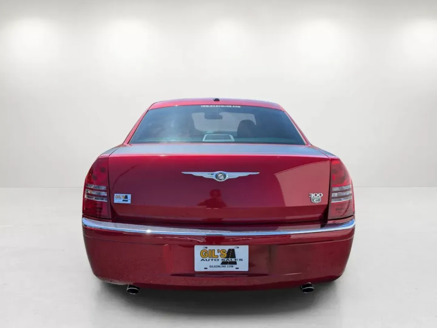 2007 Chrysler 300 (2C3KA63H47H) with an Gas V8 5.7L/345 engine, 5-Speed Automatic transmission, located at 5115 14th Ave., Columbus, GA, 31904, (706) 323-0345, 32.511494, -84.971046 - 2007 Chrysler 300 - Photo#5