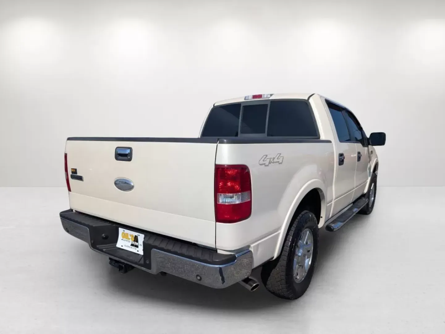2007 Ford F-150 Lariat (1FTPW14V47F) with an Other engine, located at 3959 U.S. 80 W, Phenix City, AL, 36870, (334) 297-4885, 32.469296, -85.135185 - Are you ready to take on your next adventure with confidence and capability? Look no further than this 2007 Ford F-150, a rugged and reliable crew cab pickup perfect for weekend getaways, long commutes, or simply tackling your daily responsibilities. With its powerful 4WD drivetrain and spacious int - Photo#5