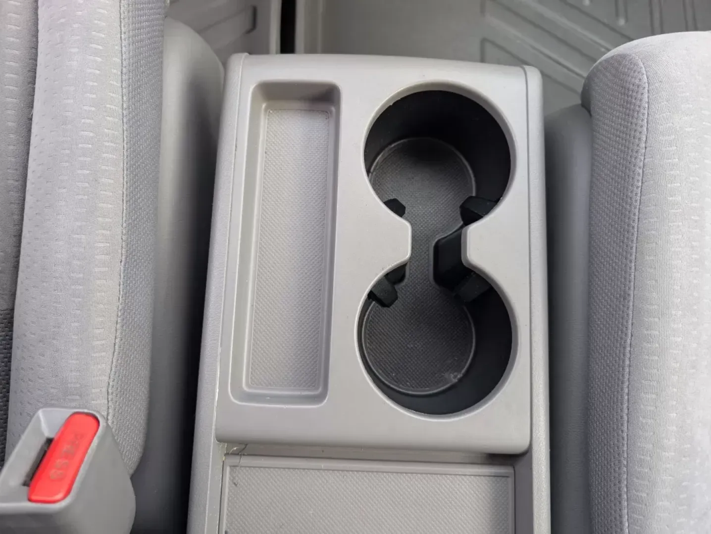 2007 Honda CR-V EX (5J6RE48567L) with an Other engine, located at 3959 U.S. 80 W, Phenix City, AL, 36870, (334) 297-4885, 32.469296, -85.135185 - **Unleash Your Adventurous Spirit with the 2007 Honda CR-V at Gils Auto, Phenix City, AL!**<br /> <br /> Are you ready to take on new adventures with your family or friends? Look no further than this reliable 2007 Honda CR-V EX! Designed for those who crave both comfort and capability, this SUV is p - Photo#12