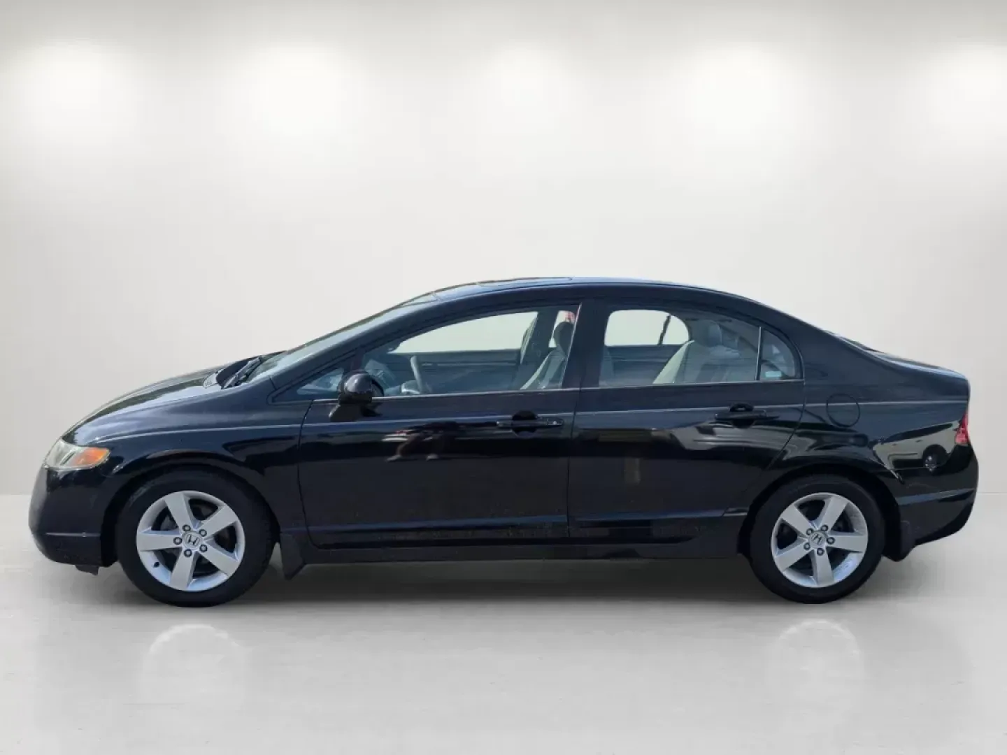 2007 Honda Civic Sdn EX (1HGFA16857L) with an Other engine, located at 1430 Gateway Drive, Opelika, AL, 36801, (334) 239-0944, 32.637871, -85.409790 - **Unlock Your Freedom with the 2007 Honda Civic EX Perfect for Commuters and Adventurers in Opelika, AL!**<br /> <br /> Are you seeking a reliable and stylish sedan that can handle your daily commute while still being ready for weekend adventures? Look no further than this 2007 Honda Civic EX, avai - Photo#8