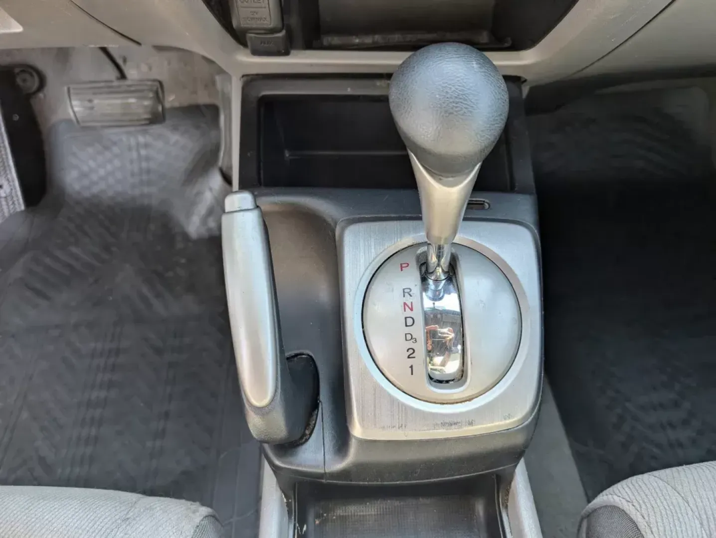 2007 Honda Civic Sdn EX (1HGFA16857L) with an Other engine, located at 1430 Gateway Drive, Opelika, AL, 36801, (334) 239-0944, 32.637871, -85.409790 - **Unlock Your Freedom with the 2007 Honda Civic EX Perfect for Commuters and Adventurers in Opelika, AL!**<br /> <br /> Are you seeking a reliable and stylish sedan that can handle your daily commute while still being ready for weekend adventures? Look no further than this 2007 Honda Civic EX, avai - Photo#14