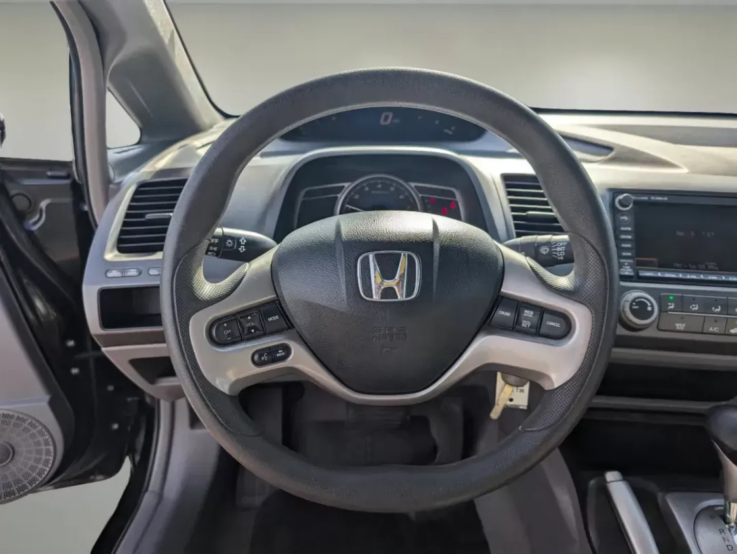 2007 Honda Civic Sdn EX (1HGFA16857L) with an Other engine, located at 1430 Gateway Drive, Opelika, AL, 36801, (334) 239-0944, 32.637871, -85.409790 - **Unlock Your Freedom with the 2007 Honda Civic EX Perfect for Commuters and Adventurers in Opelika, AL!**<br /> <br /> Are you seeking a reliable and stylish sedan that can handle your daily commute while still being ready for weekend adventures? Look no further than this 2007 Honda Civic EX, avai - Photo#16