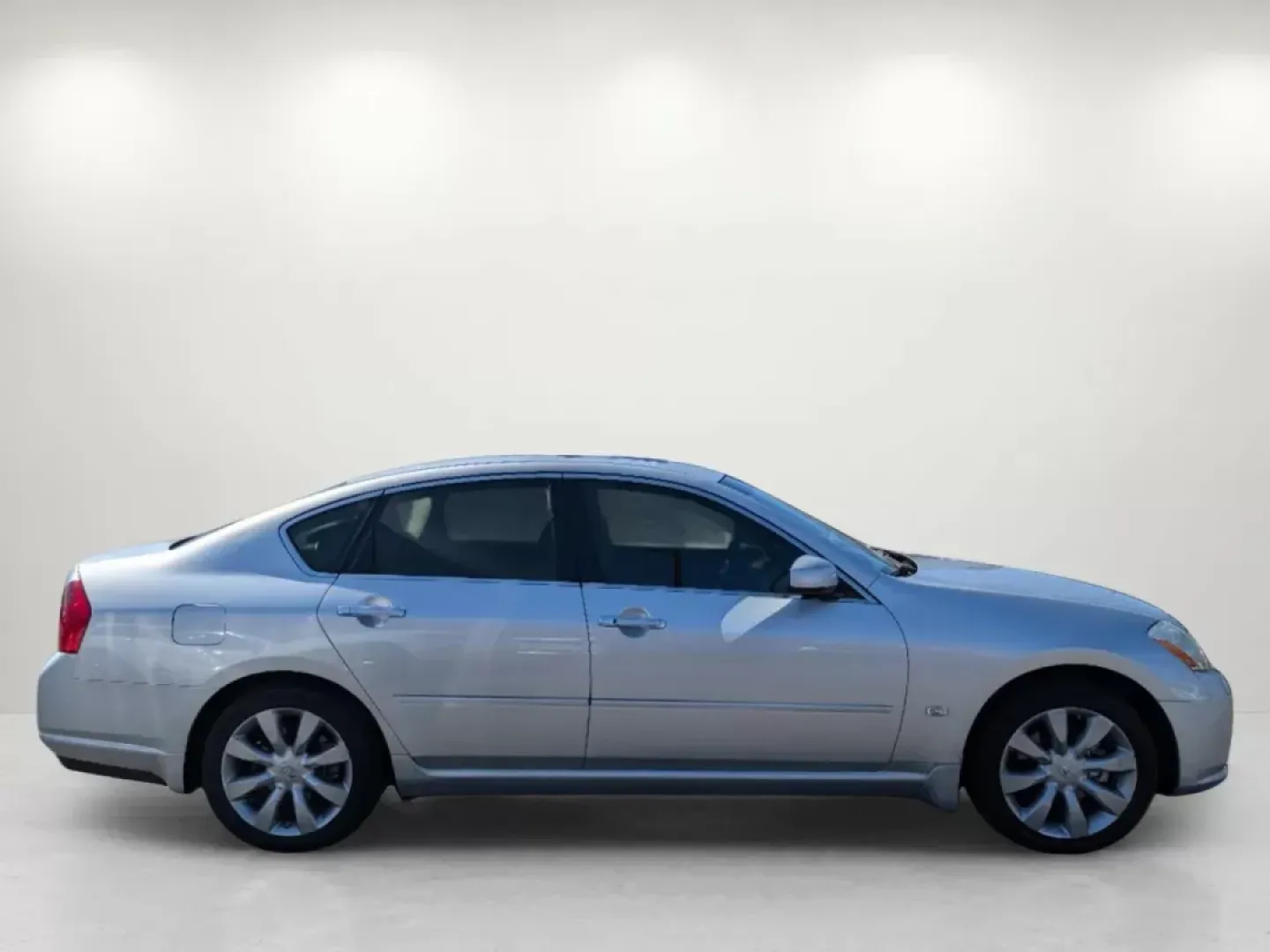 2007 Infiniti M35 (JNKAY01E77M) with an Gas V6 3.5L/214 engine, 5-Speed Automatic transmission, located at 521 Old Farm Lane Rd, Prattville, AL, 36066, (334) 325-1505, 32.482460, -86.416367 - 2007 Infiniti M35 - Photo#2
