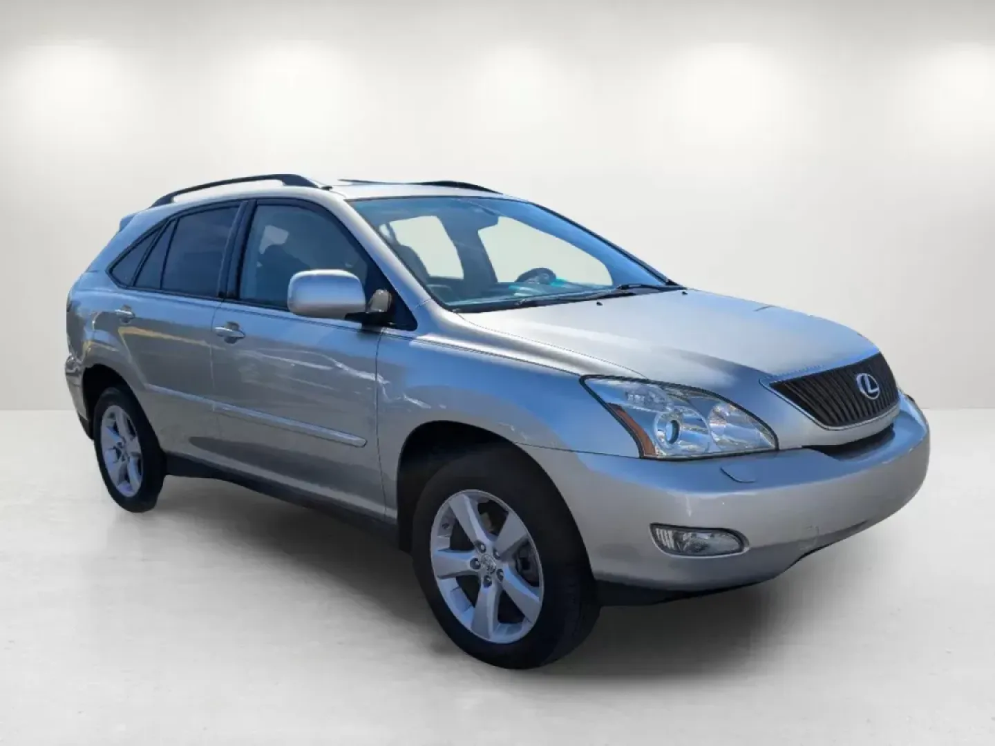 2007 Lexus RX 350 (2T2HK31U07C) with an Other engine, located at 1430 Gateway Drive, Opelika, AL, 36801, (334) 239-0944, 32.637871, -85.409790 - **Unleash Your Adventurous Spirit with This 2007 Lexus RX 350 at Gils Auto - Phenix City!**<br /> <br /> Are you ready to elevate your lifestyle? Whether you're navigating busy city streets, embarking on weekend road trips, or simply seeking a reliable vehicle for your daily commute, the 2007 Lexus - Photo#2