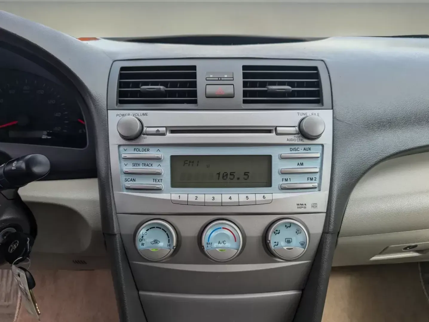 2007 Toyota Camry LE (4T1BK46K97U) with an Other engine, located at 521 Old Farm Lane Rd, Prattville, AL, 36066, (334) 325-1505, 32.482460, -86.416367 - Discover a new level of convenience and reliability with the 2007 Toyota Camry LE, now available at Gils Auto in Prattville, AL. This sedan is not just a car; it's a lifestyle choice for those seeking comfort, safety, and style, perfect for long commutes, family outings, or weekend adventures. With - Photo#14