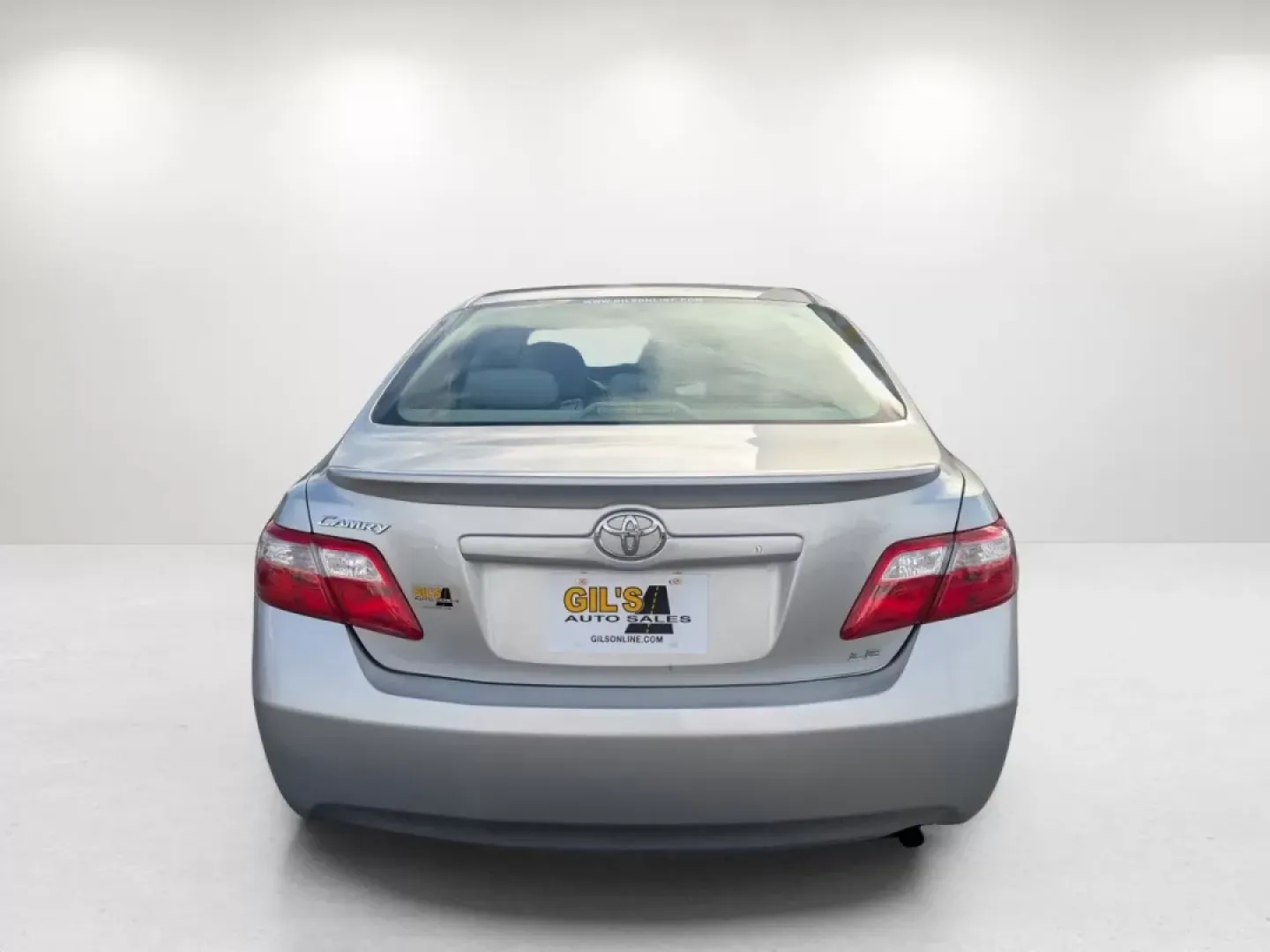 2007 Toyota Camry LE (4T1BE46K57U) with an Other engine, located at 3959 U.S. 80 W, Phenix City, AL, 36870, (334) 297-4885, 32.469296, -85.135185 - **Discover the Perfect Family Sedan: 2007 Toyota Camry LE at Gils Auto - Phenix City**<br /> <br /> Are you searching for a reliable, budget-friendly vehicle that seamlessly fits into your busy family lifestyle? Look no further! Gils Auto in Phenix City, AL, presents the 2007 Toyota Camry LE-an idea - Photo#5
