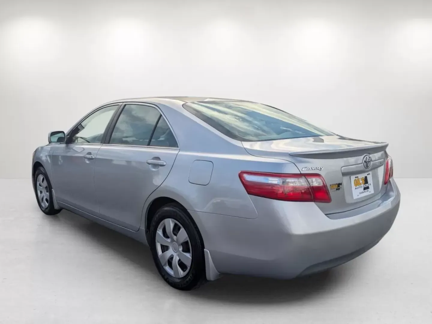 2007 Toyota Camry LE (4T1BE46K57U) with an Other engine, located at 3959 U.S. 80 W, Phenix City, AL, 36870, (334) 297-4885, 32.469296, -85.135185 - **Discover the Perfect Family Sedan: 2007 Toyota Camry LE at Gils Auto - Phenix City**<br /> <br /> Are you searching for a reliable, budget-friendly vehicle that seamlessly fits into your busy family lifestyle? Look no further! Gils Auto in Phenix City, AL, presents the 2007 Toyota Camry LE-an idea - Photo#6