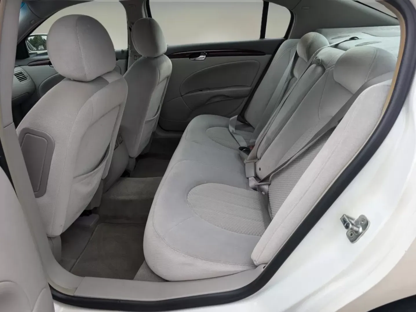 2008 /Titanium Buick Lucerne CX (1G4HP57288U) with an Other engine, located at 521 Old Farm Lane Rd, Prattville, AL, 36066, (334) 325-1505, 32.482460, -86.416367 - ### Discover Your Next Adventure with the 2008 Buick Lucerne CX at Gils Auto in Phenix City, AL!<br /> <br /> Are you searching for a reliable sedan that seamlessly fits into your busy lifestyle? Look no further! The 2008 Buick Lucerne CX, available at Gils Auto, is perfect for your daily commutes o - Photo#10