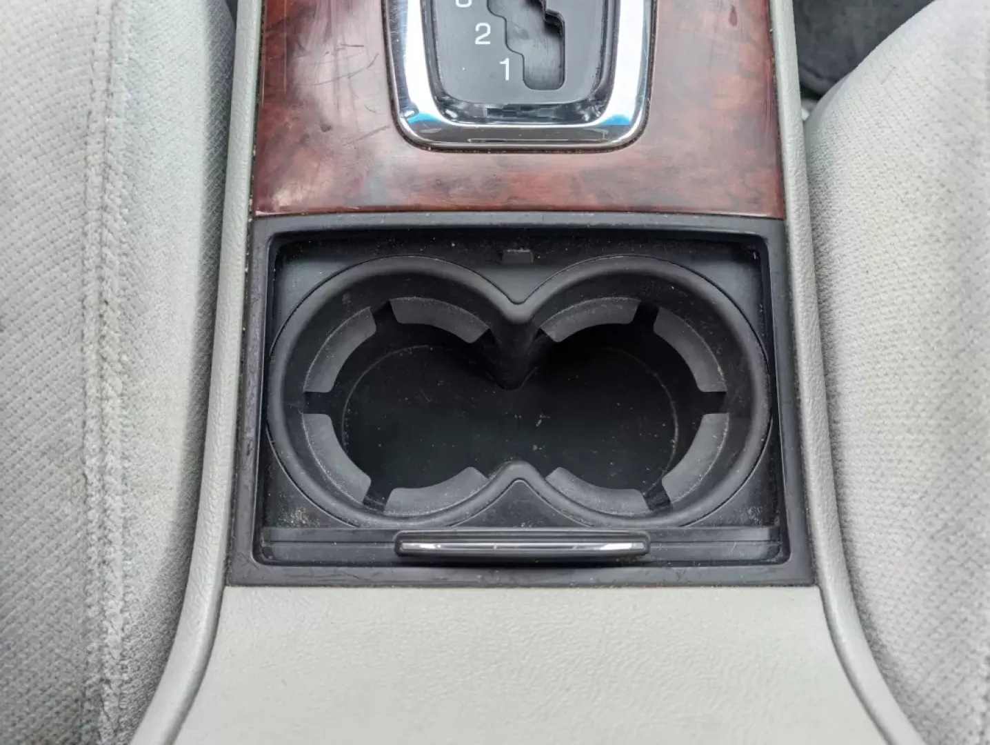 2008 /Titanium Buick Lucerne CX (1G4HP57288U) with an Other engine, located at 521 Old Farm Lane Rd, Prattville, AL, 36066, (334) 325-1505, 32.482460, -86.416367 - ### Discover Your Next Adventure with the 2008 Buick Lucerne CX at Gils Auto in Phenix City, AL!<br /> <br /> Are you searching for a reliable sedan that seamlessly fits into your busy lifestyle? Look no further! The 2008 Buick Lucerne CX, available at Gils Auto, is perfect for your daily commutes o - Photo#14
