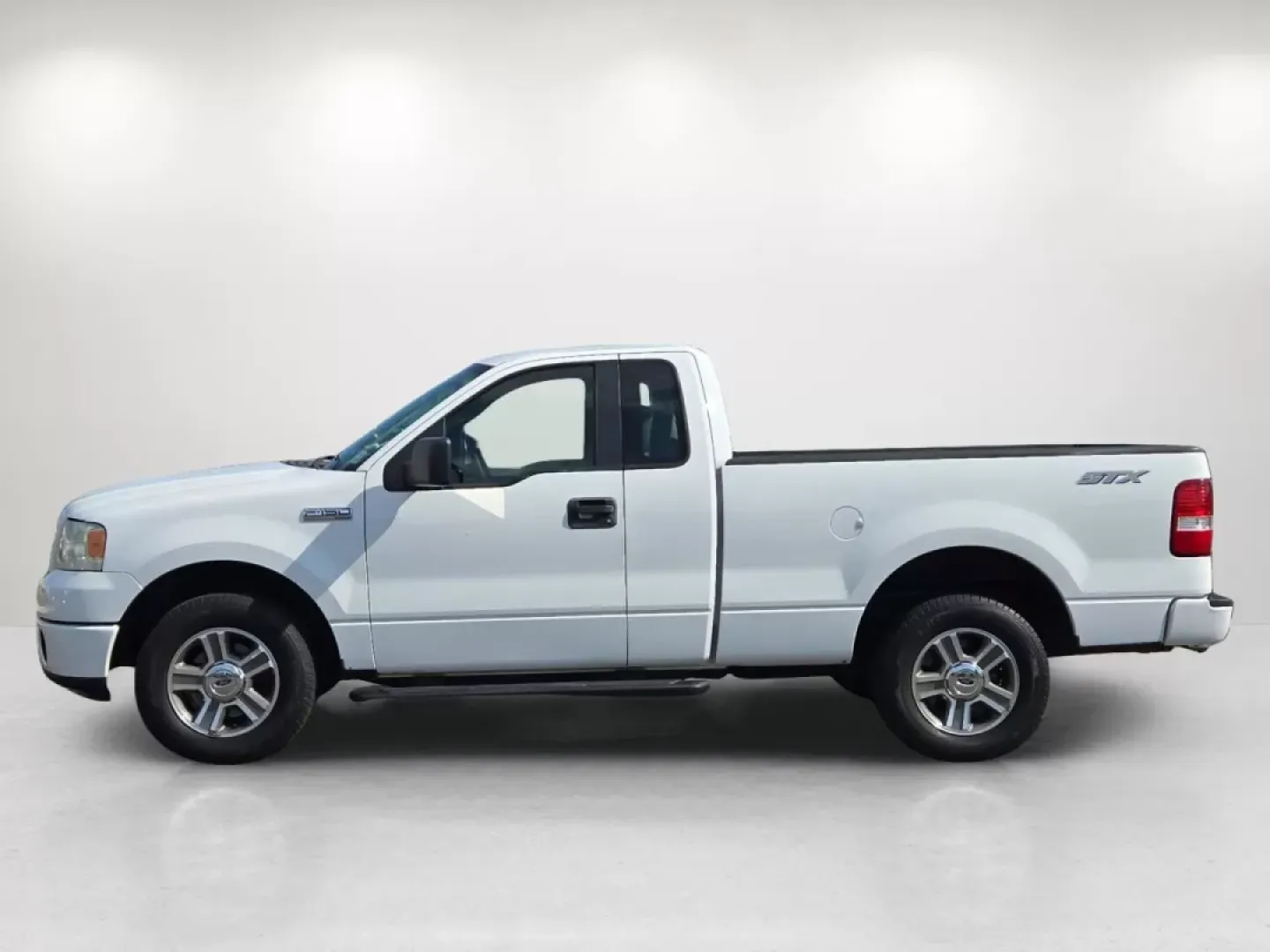 2008 Ford F-150 XL (1FTRF12W88K) with an Other engine, located at 521 Old Farm Lane Rd, Prattville, AL, 36066, (334) 325-1505, 32.482460, -86.416367 - **Unleash Your Adventure with the 2008 Ford F-150-The Ideal Pickup for Your Lifestyle!**<br /> <br /> Are you ready to elevate your daily commute or weekend adventures? The 2008 Ford F-150 is the perfect companion for anyone seeking a reliable vehicle that can handle both work and play. Whether you' - Photo#8