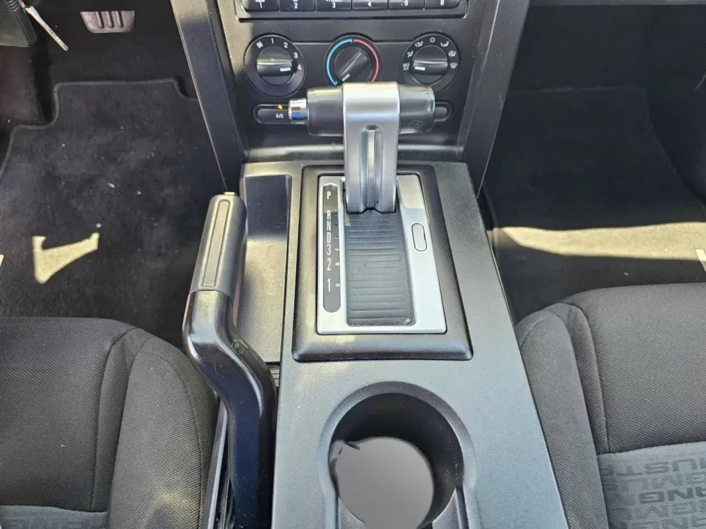 2008 Ford Mustang Deluxe (1ZVHT80N285) with an Other engine, located at 521 Old Farm Lane Rd, Prattville, AL, 36066, (334) 325-1505, 32.482460, -86.416367 - **Unleash Your Inner Adventurer with the 2008 Ford Mustang Deluxe!**<br /> <br /> Are you ready to take your driving experience to the next level? The 2008 Ford Mustang Deluxe, available at Gils Auto in Prattville, AL, is not just a car; it's a lifestyle statement. Whether you're a weekend thrill-se - Photo#13
