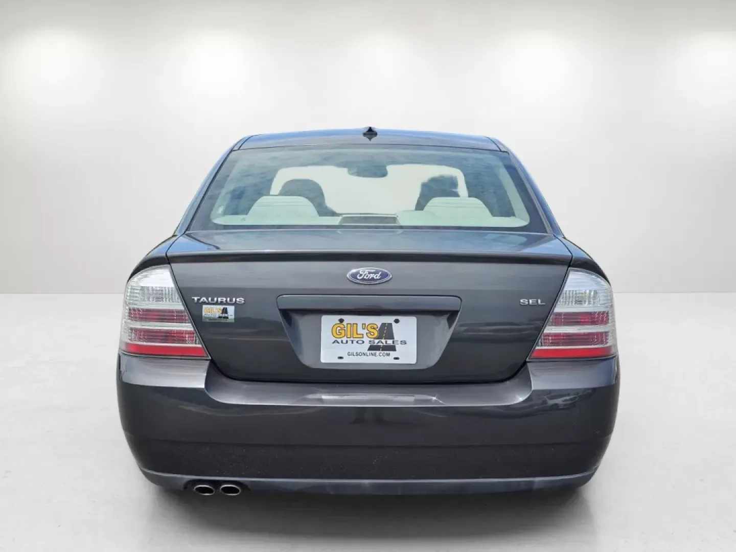 2008 /Medium Light Stone Ford Taurus SEL (1FAHP24W48G) with an Other engine, located at 804 22nd Ave, Phenix City, AL, 36870, (334) 297-1860, 32.484749, -85.024475 - **Explore the Road in Style with the 2008 Ford Taurus SEL Perfect for Commuters and Families Alike!**<br /> <br /> Are you looking for a reliable sedan that effortlessly combines comfort, safety, and style? The 2008 Ford Taurus SEL is not just a vehicle; it's a lifestyle choice that suits both busy - Photo#5