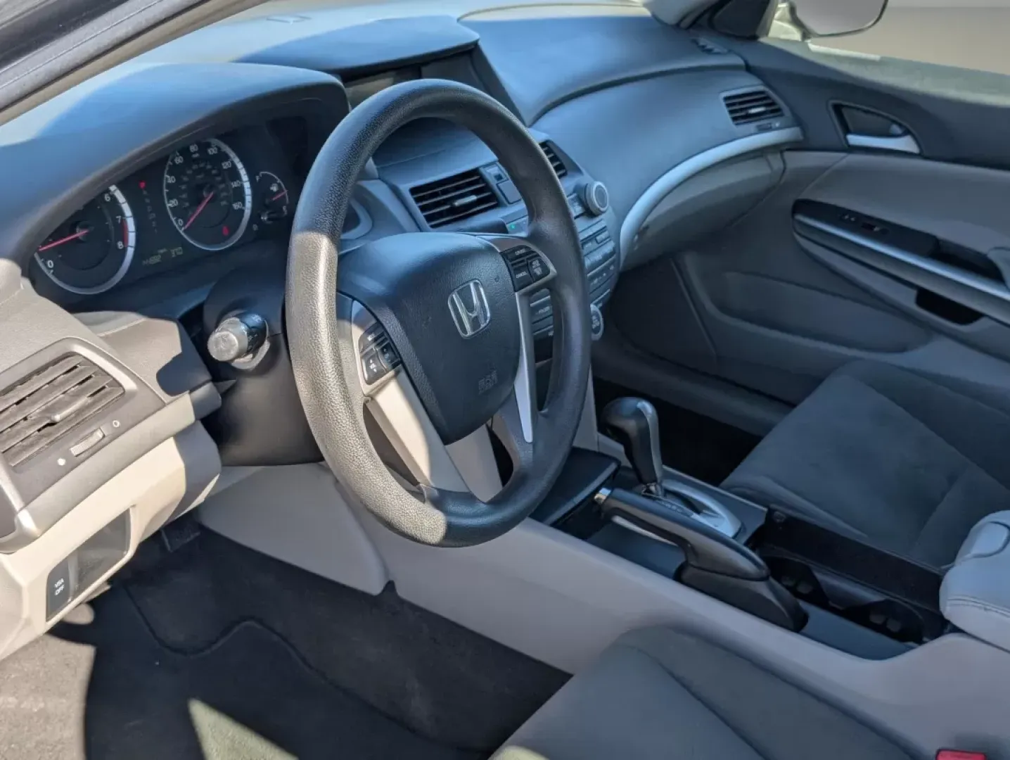 2008 /Gray Honda Accord Sdn EX (1HGCP26758A) with an Other engine, located at 5115 14th Ave., Columbus, GA, 31904, (706) 323-0345, 32.511494, -84.971046 - **Drive Home Your Next Adventure with this 2008 Honda Accord EX!**<br /> <br /> Are you ready to elevate your daily commutes or weekend getaways? Look no further than this stunning 2008 Honda Accord EX, perfect for those who desire a reliable and stylish sedan without breaking the bank. This vehicle - Photo#10