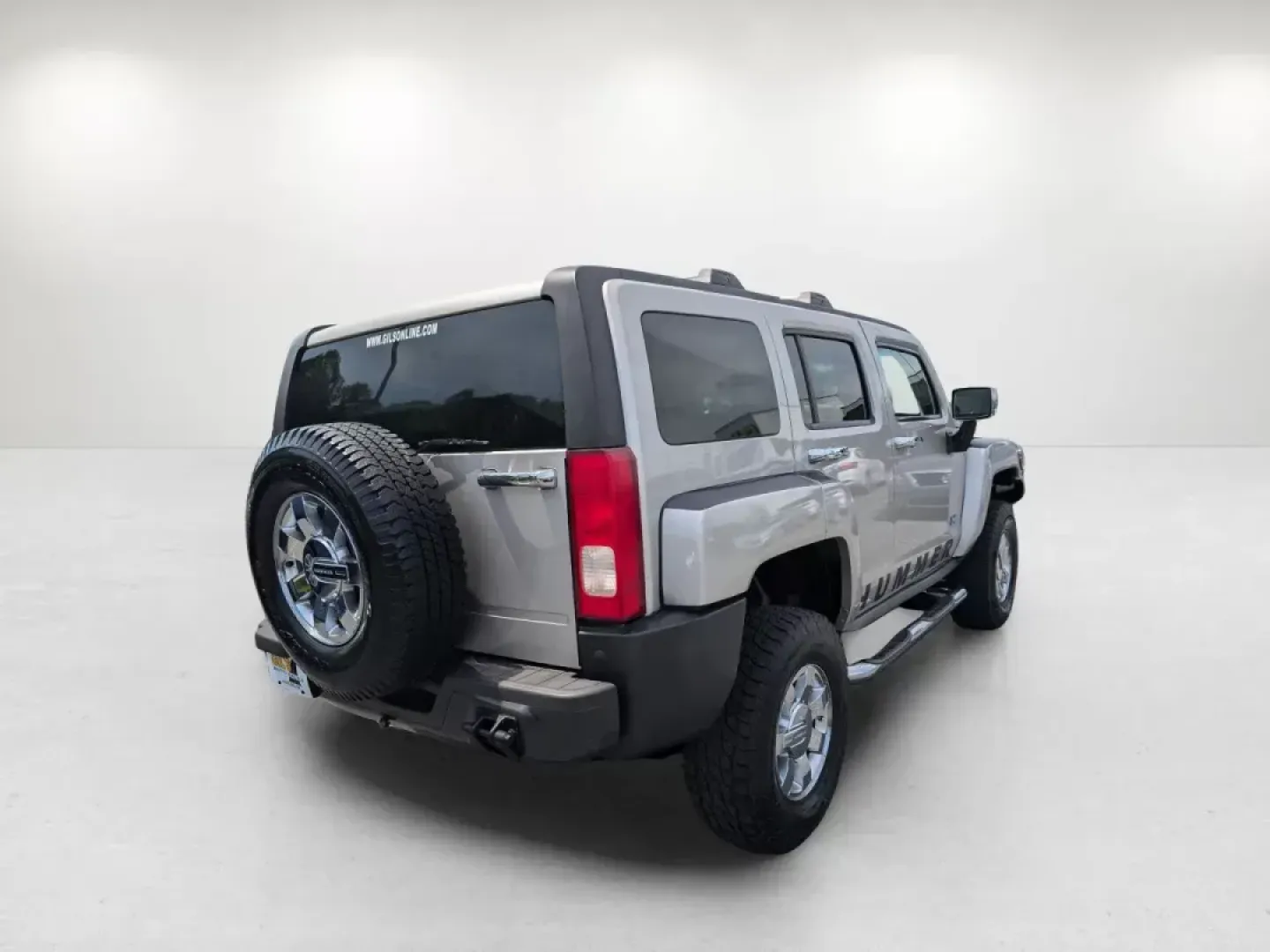 2008 /Ebony Hummer H3 SUV Luxury (5GTEN13E388) with an Gas 5 3.7L/223 engine, 4-Speed Automatic w/OD transmission, located at 3959 U.S. 80 W, Phenix City, AL, 36870, (334) 297-4885, 32.469296, -85.135185 - 2008 Hummer H3 SUV Luxury - Photo#4