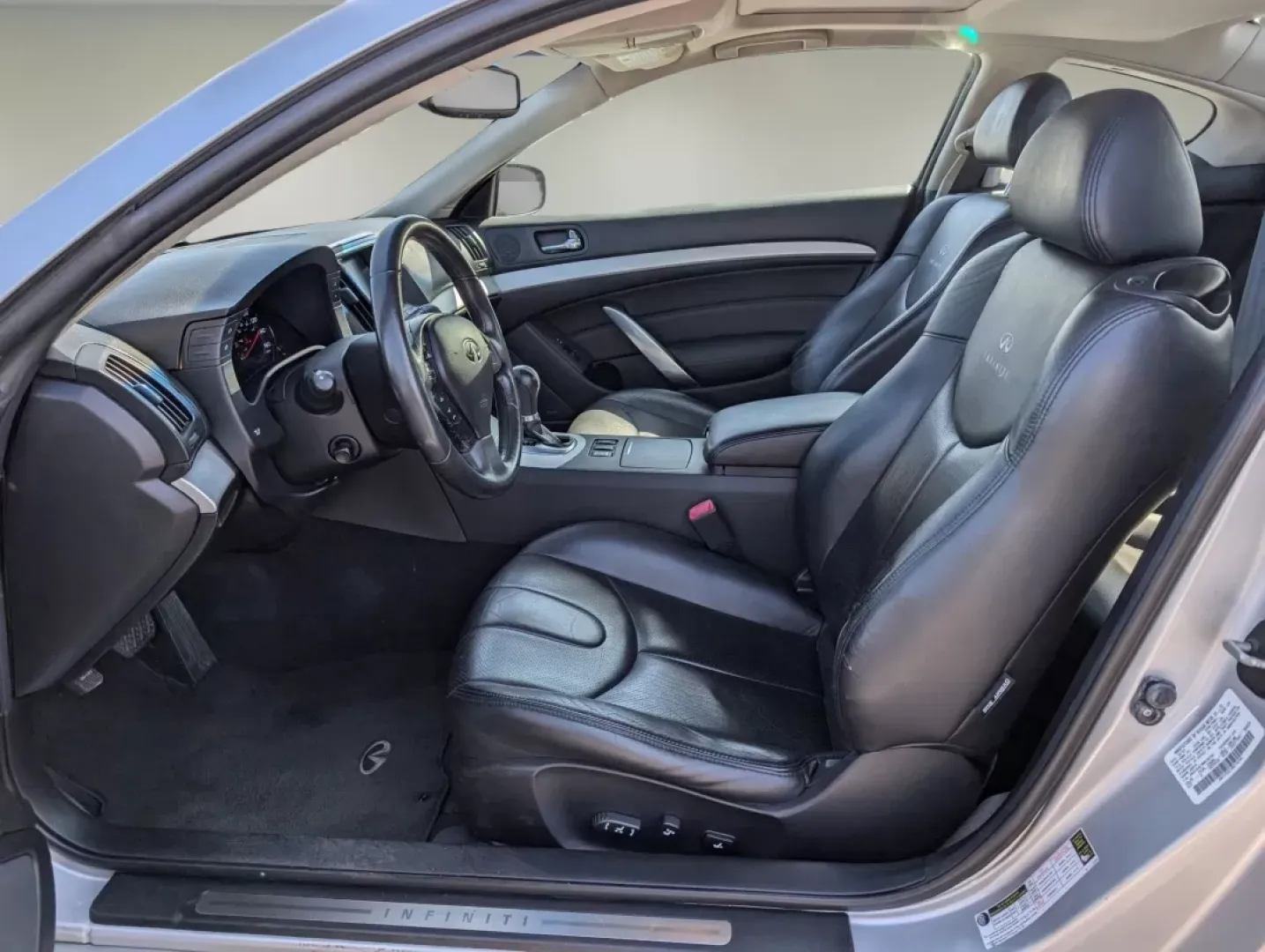 2008 Infiniti G37 Coupe (JNKCV64E78M) with an Other engine, located at 7000 Northlake Connector, Columbus, GA, 31904, (706) 987-8085, 32.524975, -84.978134 - ### Unleash Your Inner Adventurer with the 2008 Infiniti G37 Coupe from Gils Auto in Prattville, AL!<br /> <br /> Are you yearning for a vehicle that not only gets you from point A to point B but also elevates your driving experience? The 2008 Infiniti G37 Coupe is the perfect companion for those wh - Photo#9