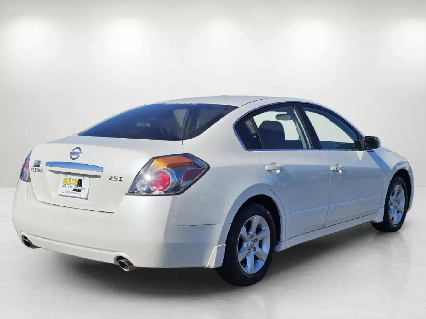 2008 Nissan Altima 2.5 S (1N4AL21E18N) with an Other engine, located at 521 Old Farm Lane Rd, Prattville, AL, 36066, (334) 325-1505, 32.482460, -86.416367 - Introducing the 2008 Nissan Altima the ideal sedan for budget-conscious buyers looking for reliability and comfort without breaking the bank. Perfect for daily commutes or weekend getaways, this vehicle brings together practicality, style, and efficiency. At Gils Auto in Phenix City, AL, we special - Photo#4