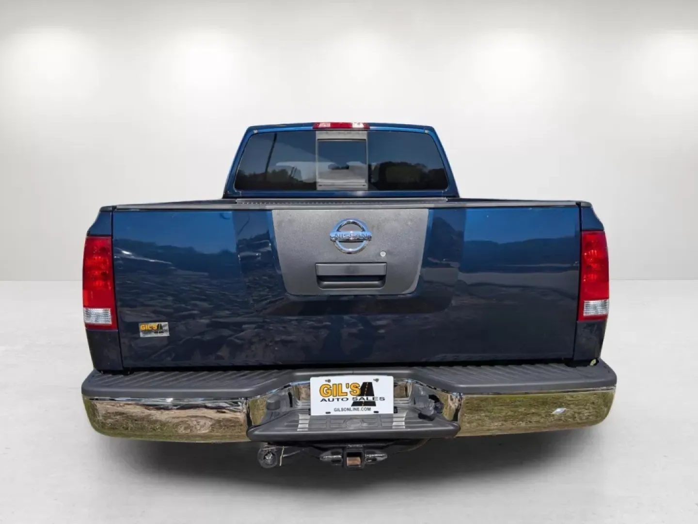 2008 Nissan TITAN SE; LE; XE (1N6BA06A58N) with an Other engine, located at 1430 Gateway Drive, Opelika, AL, 36801, (334) 239-0944, 32.637871, -85.409790 - **Elevate Your Adventures with the 2008 Nissan TITAN SE: Perfect for Weekend Getaways and Daily Drives!**<br /> <br /> Are you ready to take your weekend adventures to the next level? Whether you're planning a trip to Lake Harding or need a reliable vehicle for your daily commute, the 2008 Nissan TI - Photo#5