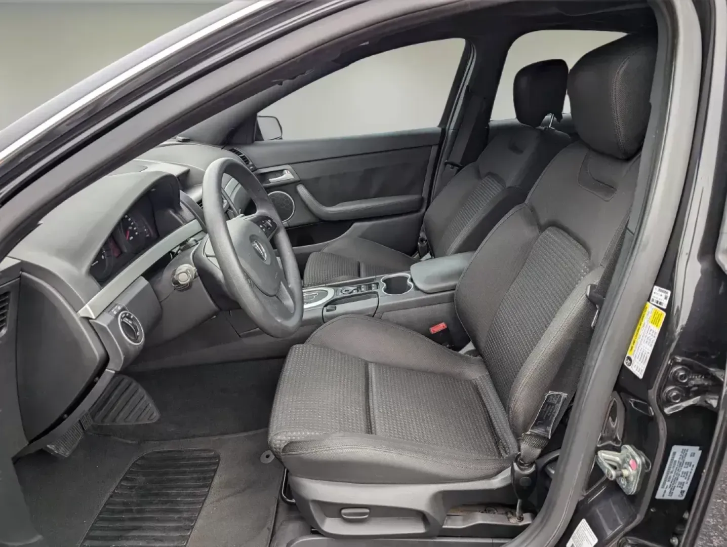 2008 Panther Black Metallic /Onyx Pontiac G8 (6G2ER57798L) with an Gas V6 3.6L/217 engine, 5-Speed Automatic w/OD, Electronic transmission, located at 7000 Northlake Connector, Columbus, GA, 31904, (706) 987-8085, 32.524975, -84.978134 - 2008 Pontiac G8 - Photo#9