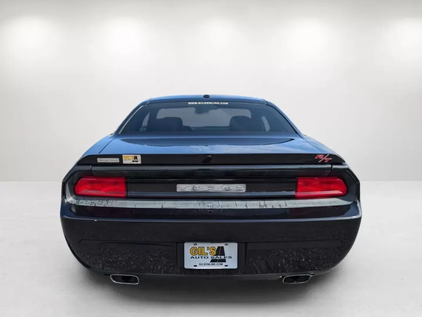2009 /Dark Slate Gray Dodge Challenger R/T (2B3LJ54T59H) with an Other engine, located at 804 22nd Ave, Phenix City, AL, 36870, (334) 297-1860, 32.484749, -85.024475 - **Unleash the Thrill of the Open Road with This 2009 Dodge Challenger R/T at Gils Auto!**<br /> <br /> Are you looking for a vehicle that embodies power, style, and performance? This 2009 Dodge Challenger R/T is the perfect blend of muscle and modernity, making it an ideal choice for driving enthusi - Photo#5