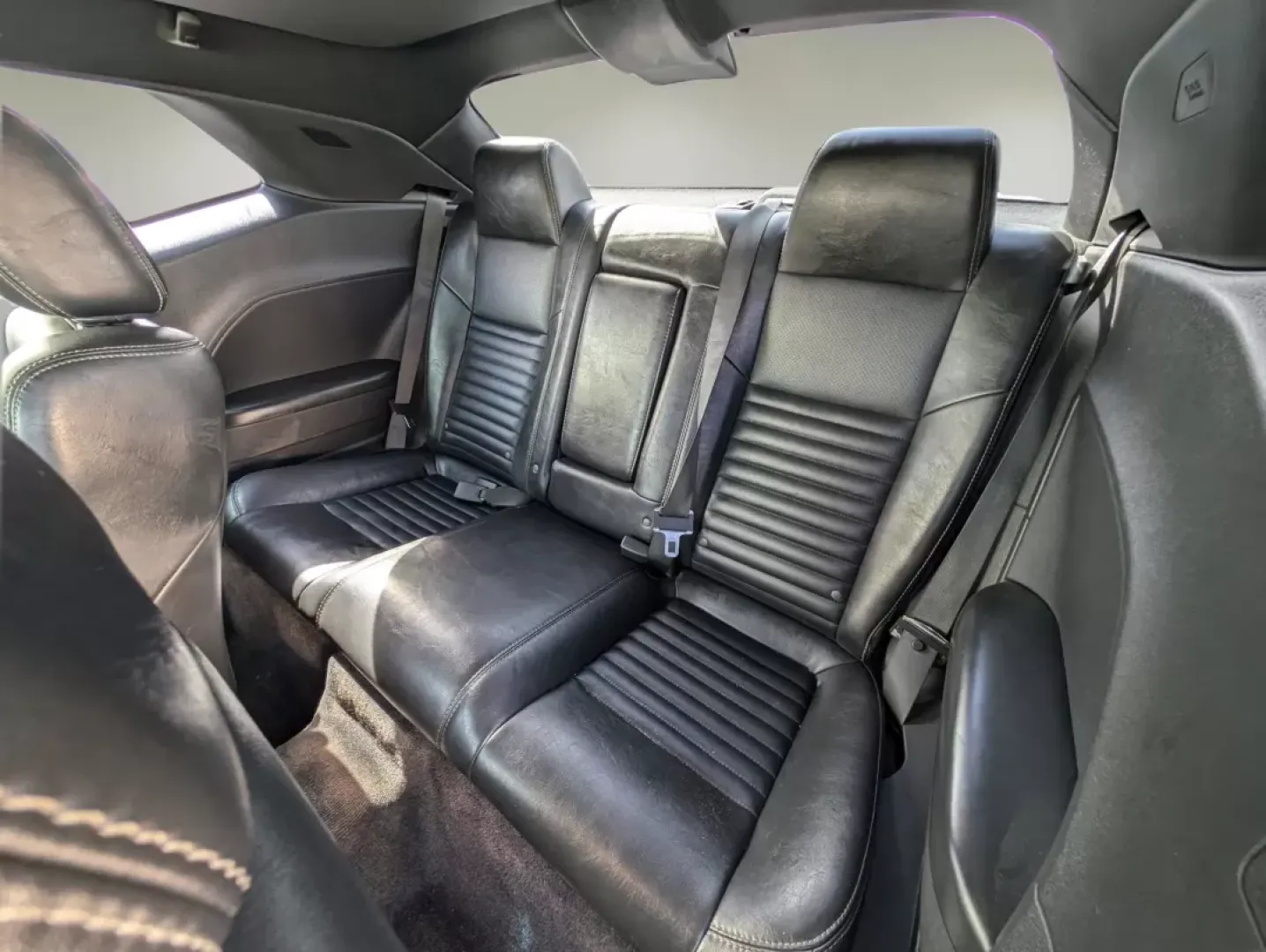 2009 /Dark Slate Gray Dodge Challenger R/T (2B3LJ54T59H) with an Other engine, located at 804 22nd Ave, Phenix City, AL, 36870, (334) 297-1860, 32.484749, -85.024475 - **Unleash the Thrill of the Open Road with This 2009 Dodge Challenger R/T at Gils Auto!**<br /> <br /> Are you looking for a vehicle that embodies power, style, and performance? This 2009 Dodge Challenger R/T is the perfect blend of muscle and modernity, making it an ideal choice for driving enthusi - Photo#10