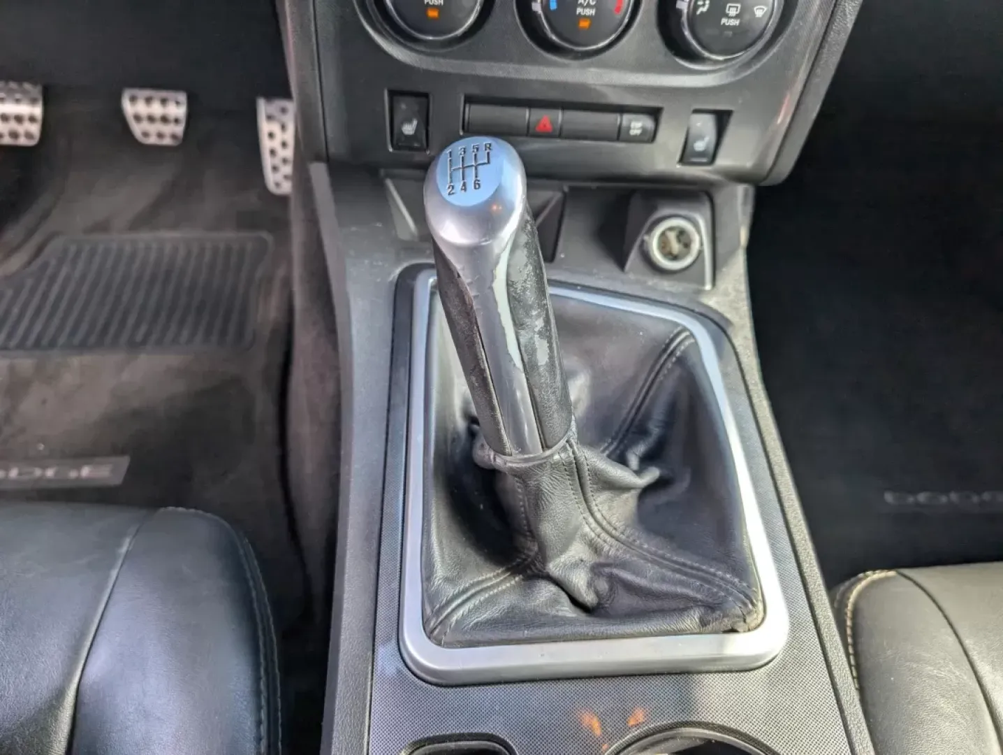 2009 /Dark Slate Gray Dodge Challenger R/T (2B3LJ54T59H) with an Other engine, located at 804 22nd Ave, Phenix City, AL, 36870, (334) 297-1860, 32.484749, -85.024475 - **Unleash the Thrill of the Open Road with This 2009 Dodge Challenger R/T at Gils Auto!**<br /> <br /> Are you looking for a vehicle that embodies power, style, and performance? This 2009 Dodge Challenger R/T is the perfect blend of muscle and modernity, making it an ideal choice for driving enthusi - Photo#13