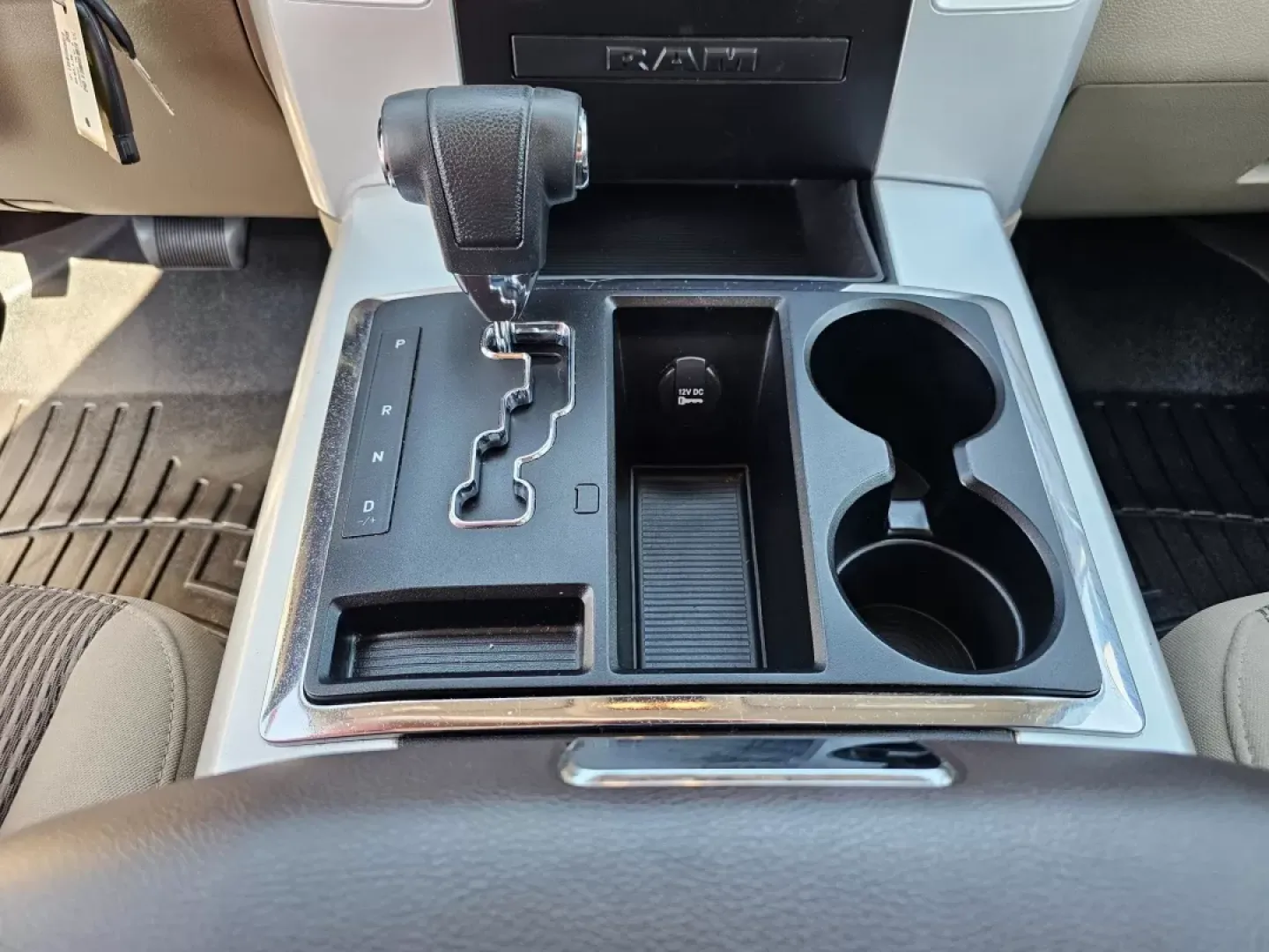 2009 /Light pebble beige Dodge Ram 1500 SLT (1D3HB13TX9S) with an Other engine, located at 3959 U.S. 80 W, Phenix City, AL, 36870, (334) 297-4885, 32.469296, -85.135185 - **Your Adventure Awaits with the 2009 Dodge Ram 1500 SLT at Gils Auto - Phenix City!**<br /> <br /> Are you ready to elevate your lifestyle? Imagine hitting the open road with friends or family, ready for a weekend adventure, or tackling your daily commute with style and confidence. The 2009 Dodge R - Photo#14