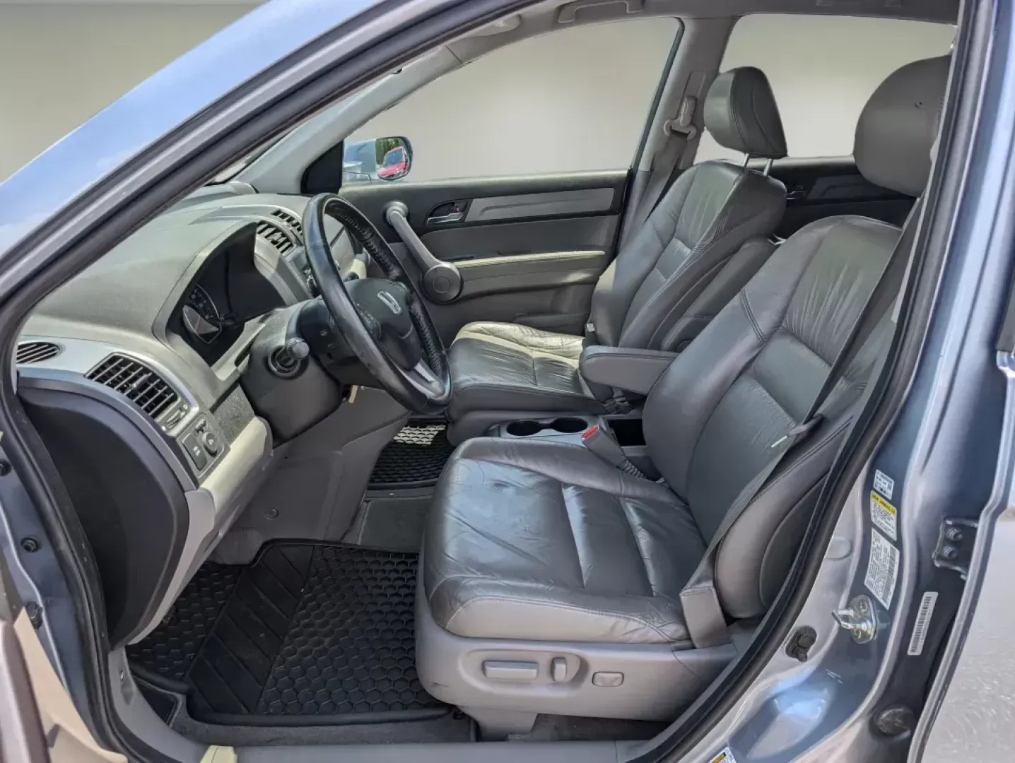 2009 Honda CR-V EX-L (5J6RE387X9L) with an Gas I4 2.4L/144 engine, 5-Speed Automatic transmission, located at 1430 Gateway Drive, Opelika, AL, 36801, (334) 239-0944, 32.637871, -85.409790 - 2009 Honda CR-V EX-L - Photo#9
