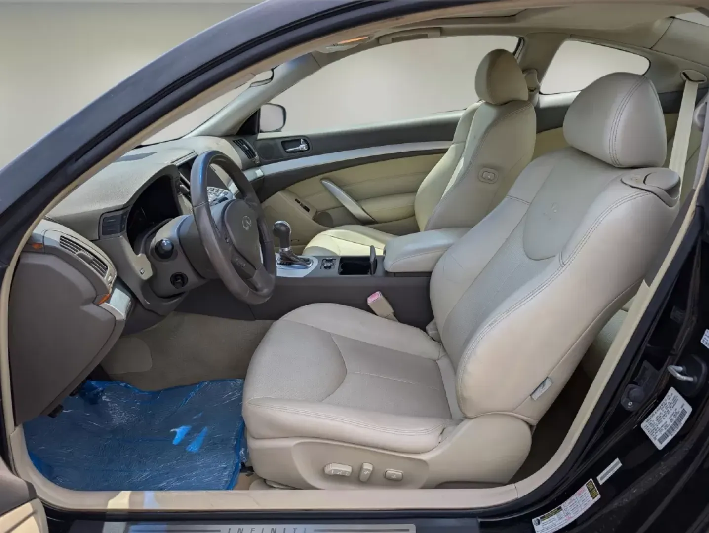 2009 Black Obsidian /Wheat Infiniti G37 Coupe x (JNKCV64F19M) with an Other engine, located at 3959 U.S. 80 W, Phenix City, AL, 36870, (334) 297-4885, 32.469296, -85.135185 - 2009 Infiniti G37 Coupe x - Photo#8