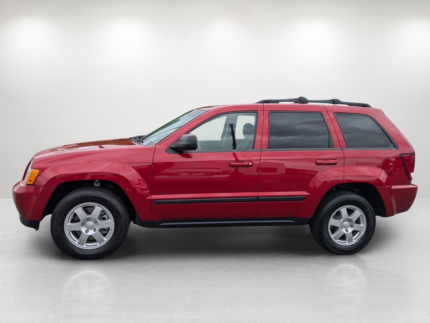 2009 /Khaki Jeep Grand Cherokee Laredo (1J8GS48K59C) with an Gas V6 3.7L/225 engine, 5-Speed Automatic w/OD transmission, located at 7000 Northlake Connector, Columbus, GA, 31904, (706) 987-8085, 32.524975, -84.978134 - 2009 Jeep Grand Cherokee Laredo - Photo#1