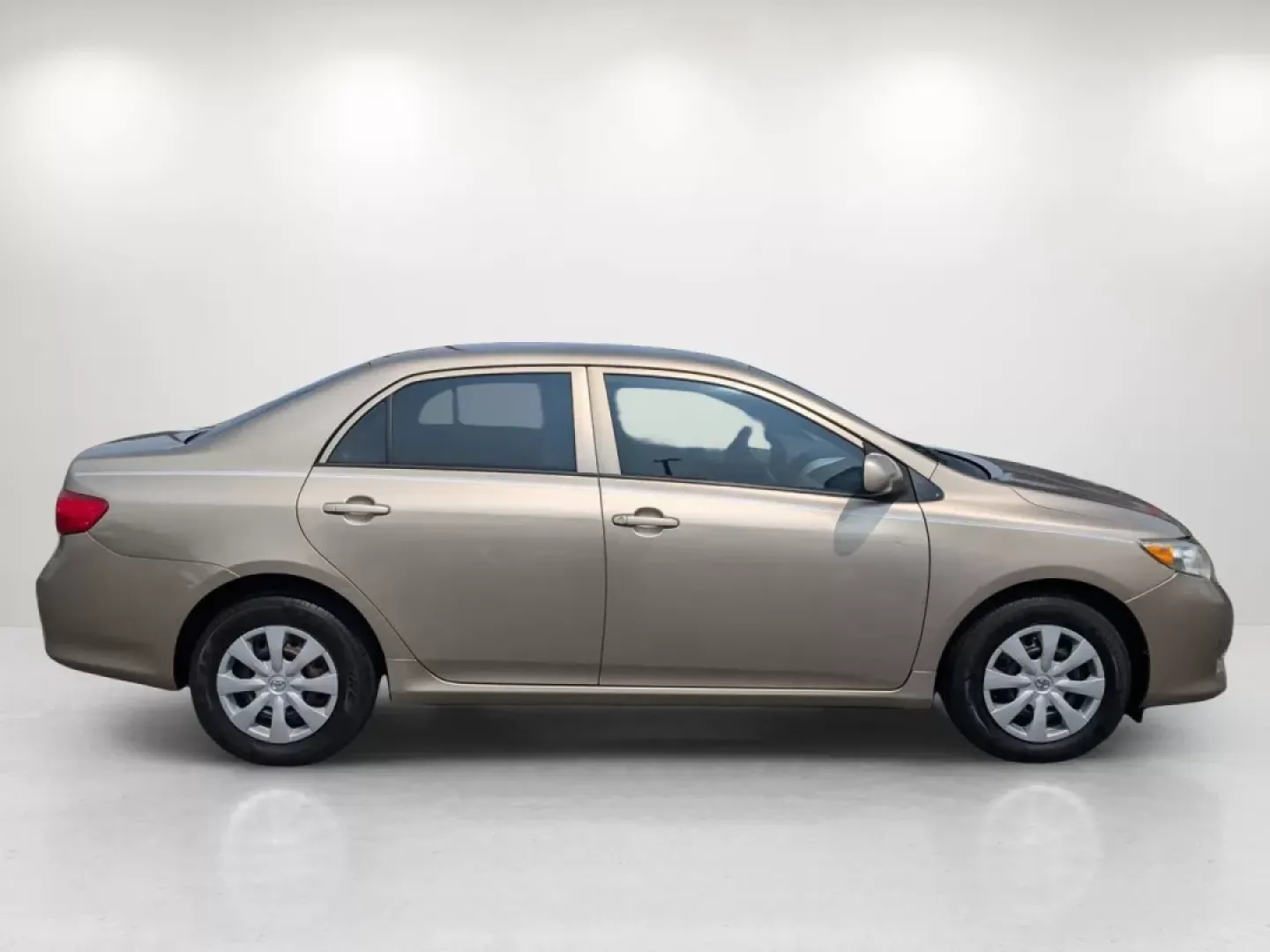 2009 Toyota Corolla LE (1NXBU40E89Z) with an Other engine, located at 1430 Gateway Drive, Opelika, AL, 36801, (334) 239-0944, 32.637871, -85.409790 - **Fuel Your Everyday Adventures with the 2009 Toyota Corolla LE - Perfect for Everyone!**<br /> <br /> If you're seeking a reliable vehicle that effortlessly blends comfort, efficiency, and style, the 2009 Toyota Corolla LE is your perfect match! This compact sedan is ideal for busy professionals, g - Photo#3
