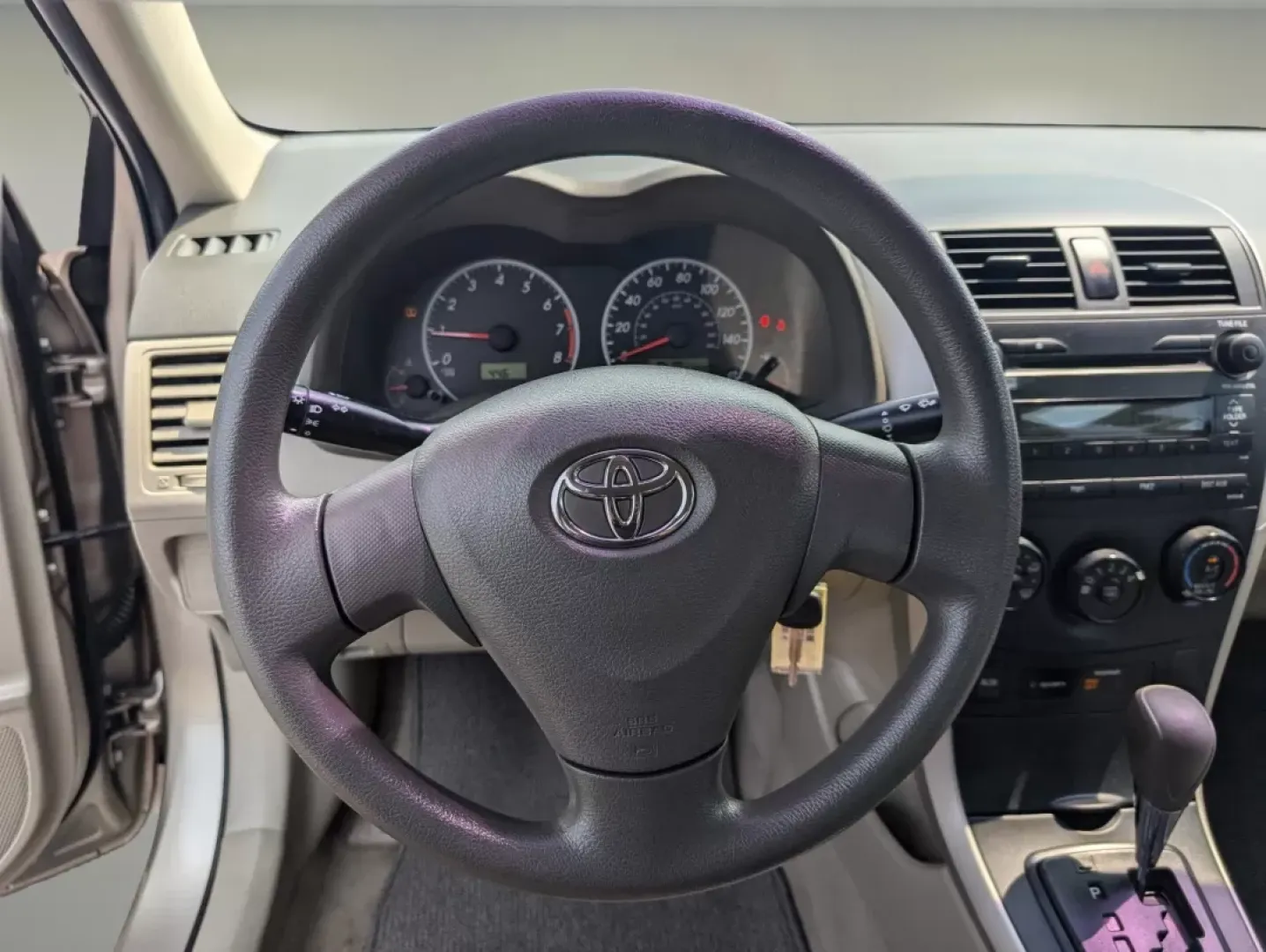 2009 Toyota Corolla LE (1NXBU40E89Z) with an Other engine, located at 1430 Gateway Drive, Opelika, AL, 36801, (334) 239-0944, 32.637871, -85.409790 - **Fuel Your Everyday Adventures with the 2009 Toyota Corolla LE - Perfect for Everyone!**<br /> <br /> If you're seeking a reliable vehicle that effortlessly blends comfort, efficiency, and style, the 2009 Toyota Corolla LE is your perfect match! This compact sedan is ideal for busy professionals, g - Photo#15