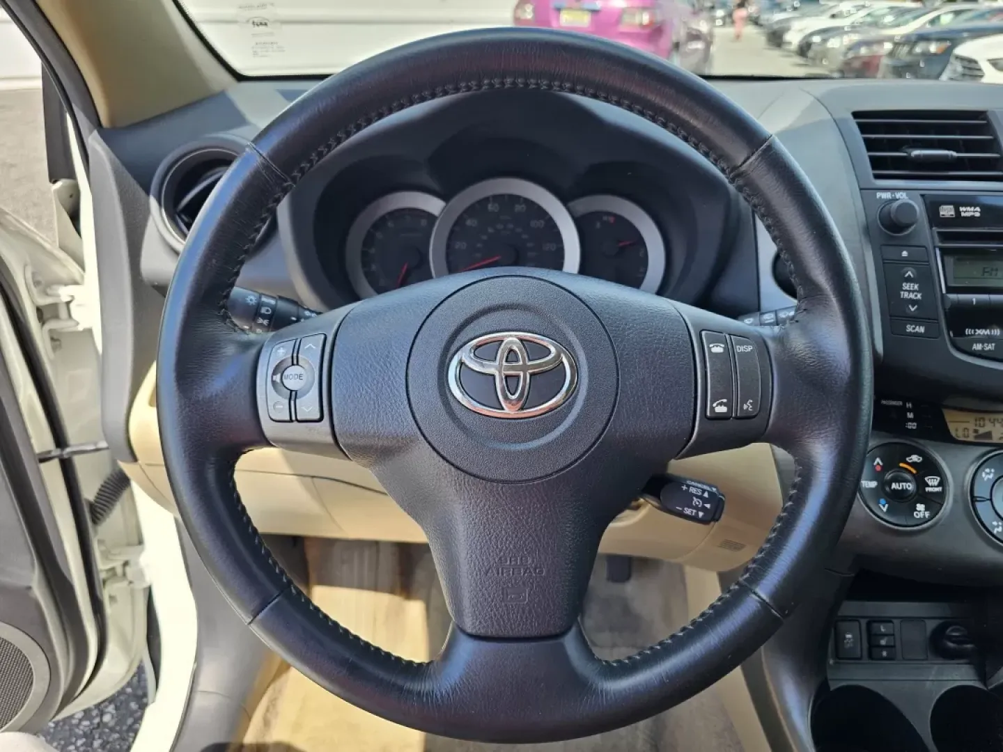 2009 Toyota RAV4 Ltd (2T3ZF31V29W) with an Other engine, located at 3959 U.S. 80 W, Phenix City, AL, 36870, (334) 297-4885, 32.469296, -85.135185 - Ready to elevate your driving experience? The 2009 Toyota RAV4 Ltd is the perfect companion for your busy lifestyle, whether you're navigating the daily grind of commutes, embarking on weekend adventures, or managing the demands of a growing family. This versatile SUV combines ample space, comfort, - Photo#11