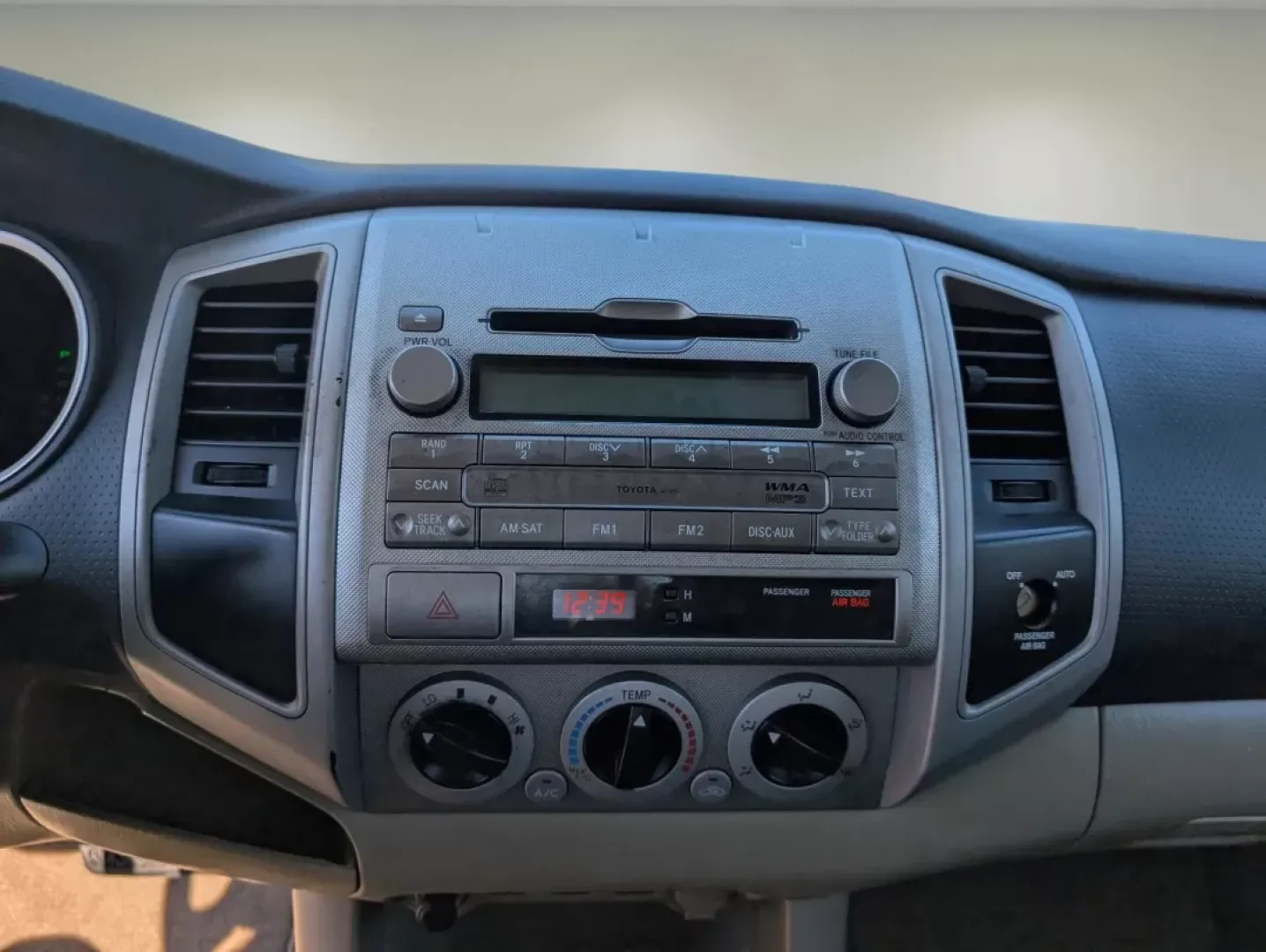 2009 Toyota Tacoma (5TETX22N59Z) with an Other engine, located at 1430 Gateway Drive, Opelika, AL, 36801, (334) 239-0944, 32.637871, -85.409790 - **Explore Your Adventures with the 2009 Toyota Tacoma at Gils Auto - Prattville!**<br /> <br /> Are you ready to elevate your weekend adventures or tackle that daily commute with confidence? Look no further than the 2009 Toyota Tacoma, available now at Gils Auto, your trusted Buy Here Pay Here deale - Photo#15